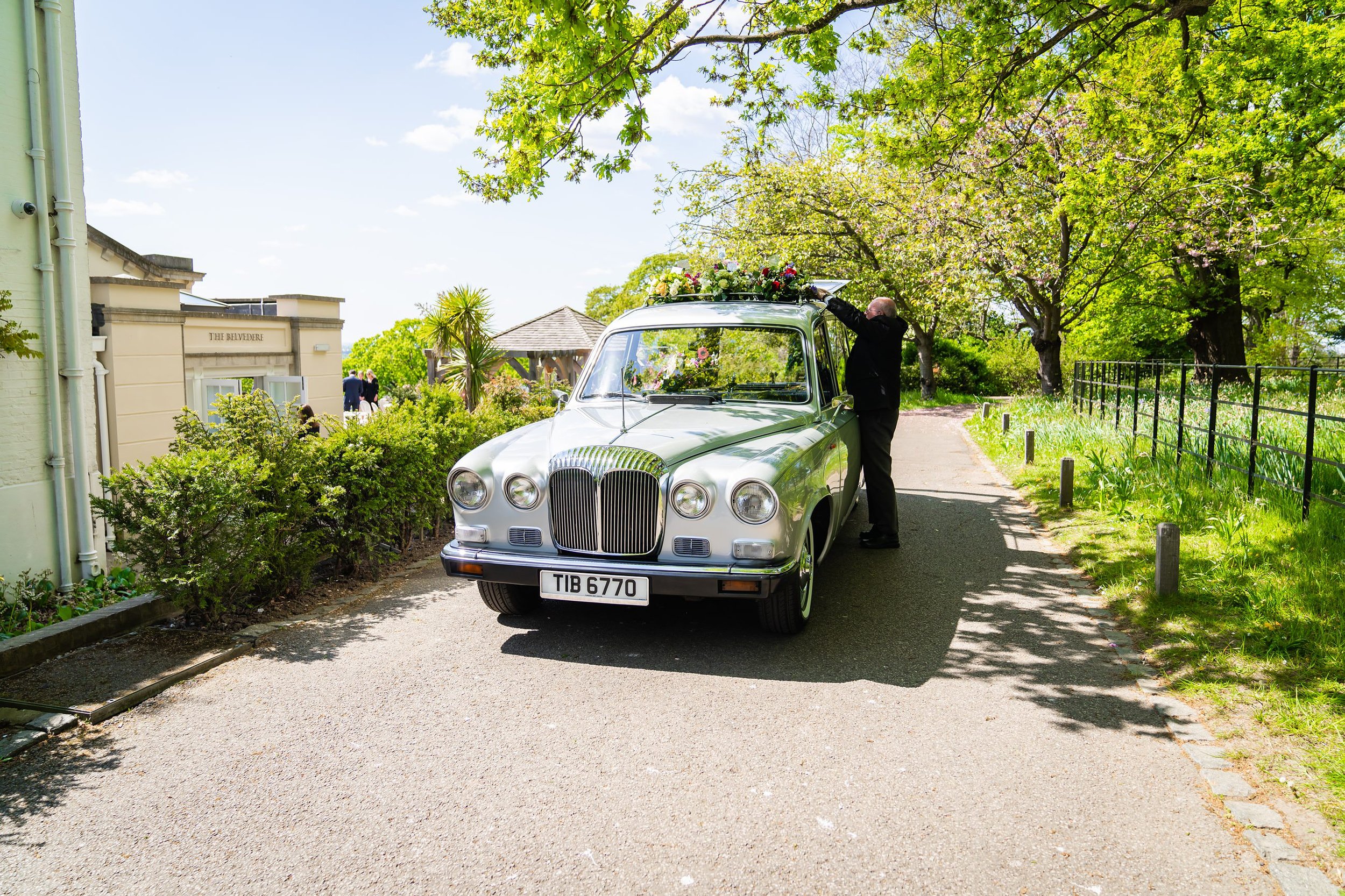 UK Funeral Photographers and Funeral Photography