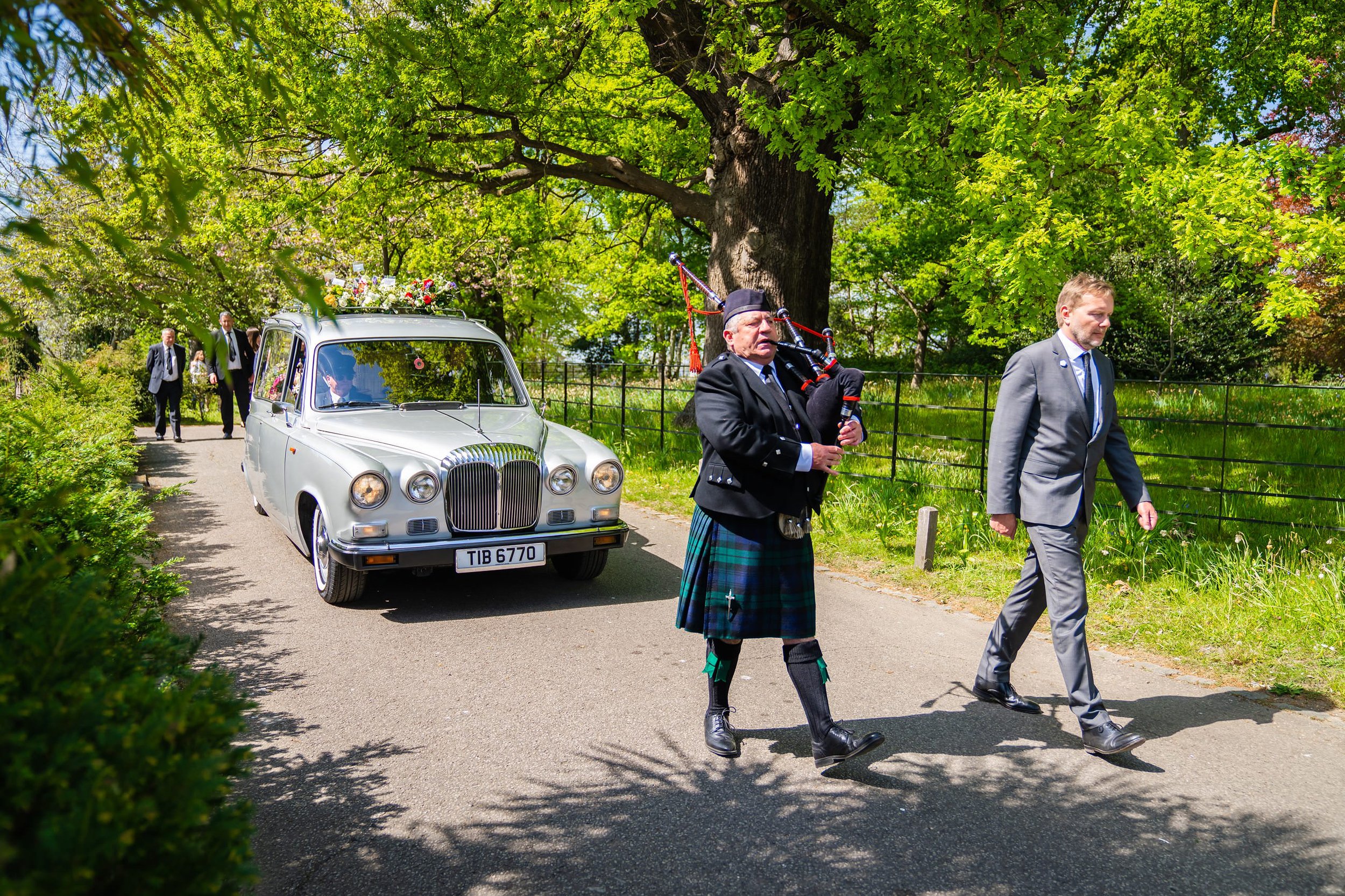 UK Funeral Photographers and Funeral Photography