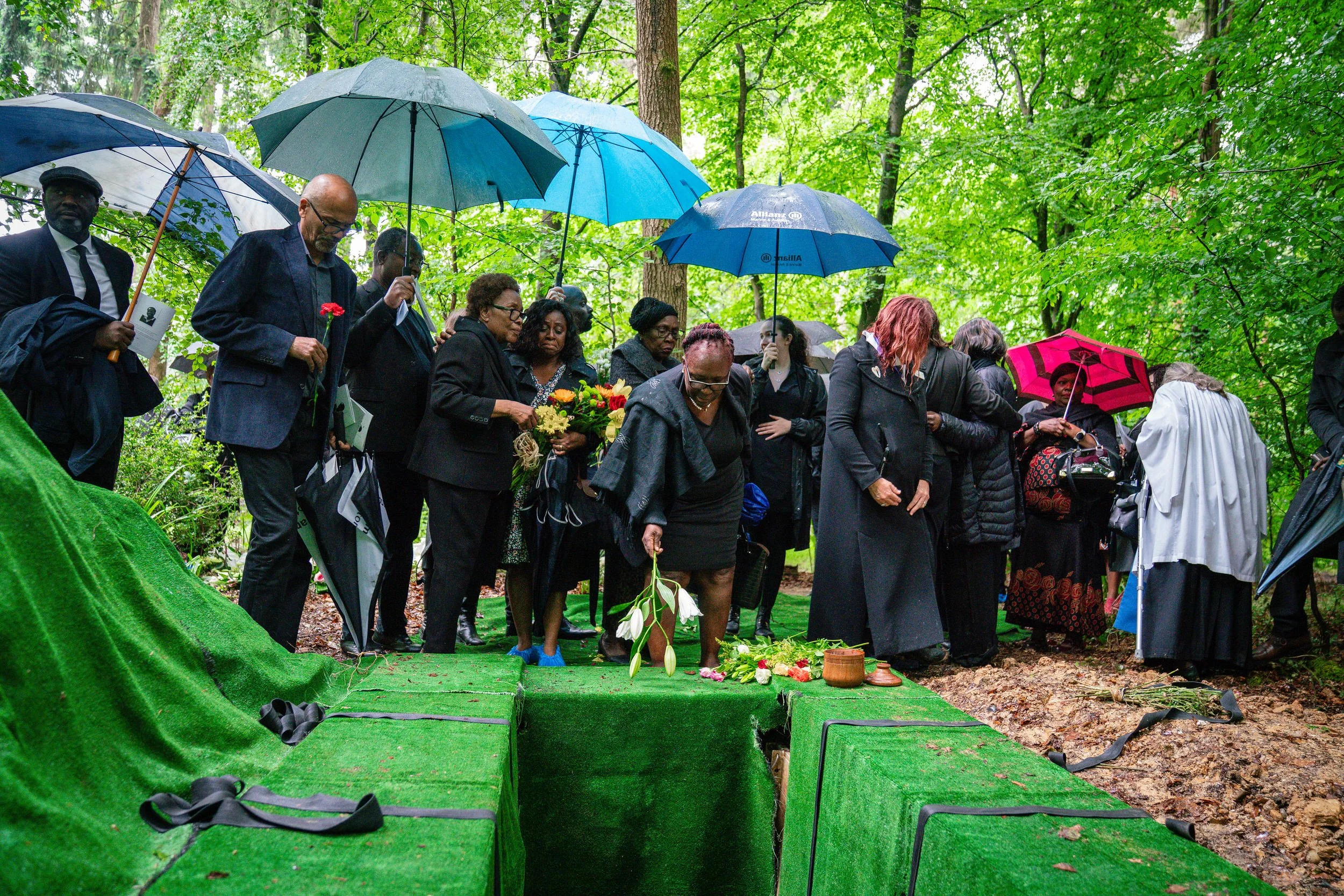 funeral live streaming natural burial service in woodland setting UK