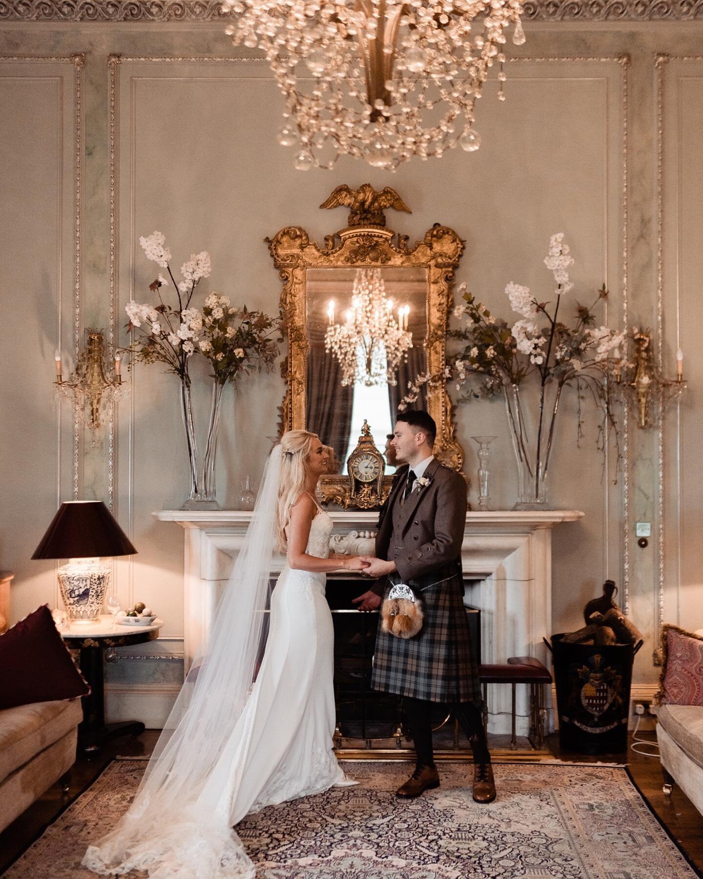 Sarah &amp; Craig 🥂

Venue @dundascastle 
Dress @justinalexander 
Bridal boutique @prettywomanedinburgh 
Florals @wildflower_and_willow 
Shoes @dune_london 
Hair @andikellyhairstudio 
Makeup @heatherniblo_makeupartistry 
Kilts @gordonnicholsonkilts
