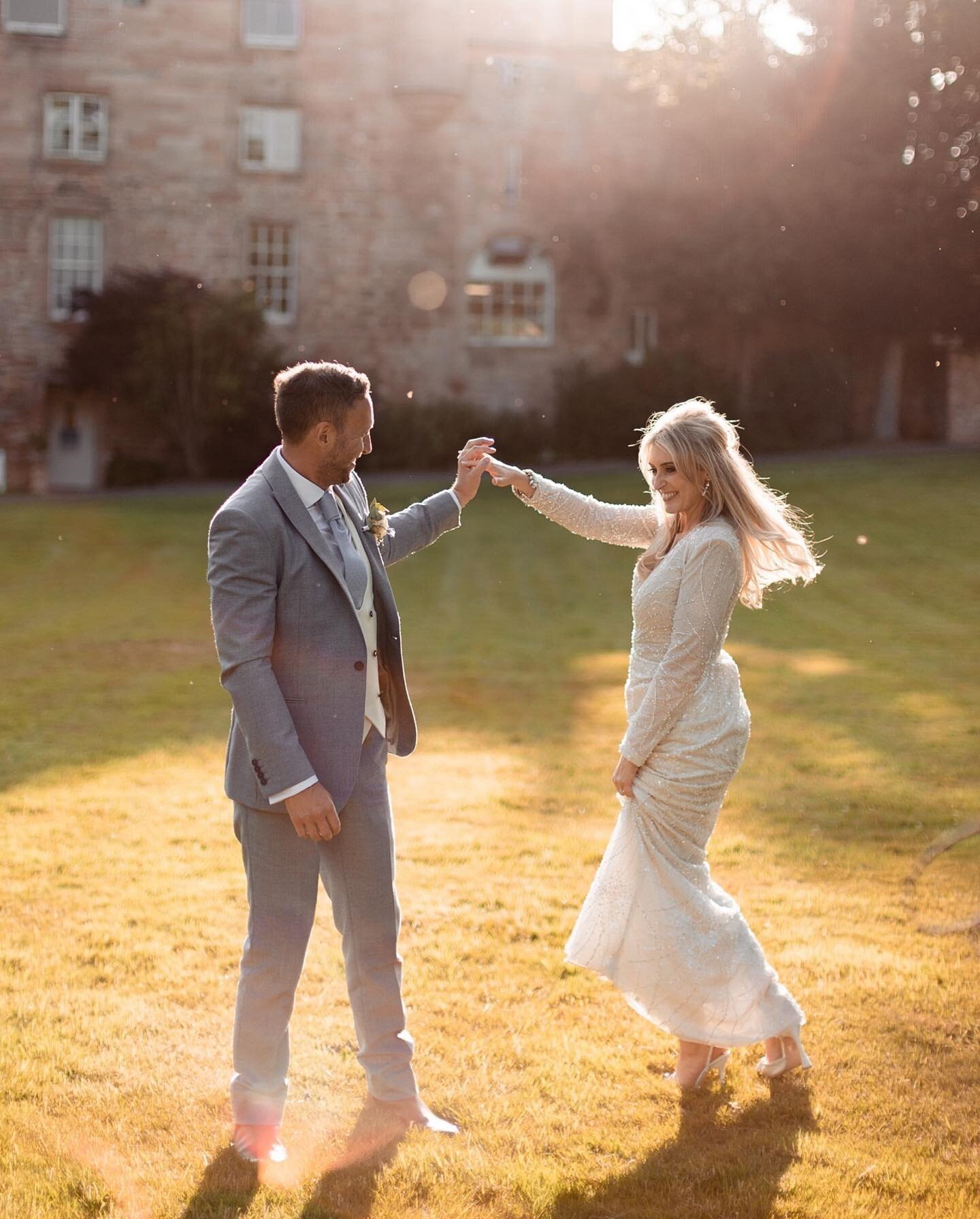 Emily &amp; Hoani.

I&rsquo;d love to wish another big congratulations to this beautiful couple, who recently celebrated their stylish, Scottish/Kiwi fusion wedding last week.

Lovely to see a few familiar faces and great friends of mine and to be pa