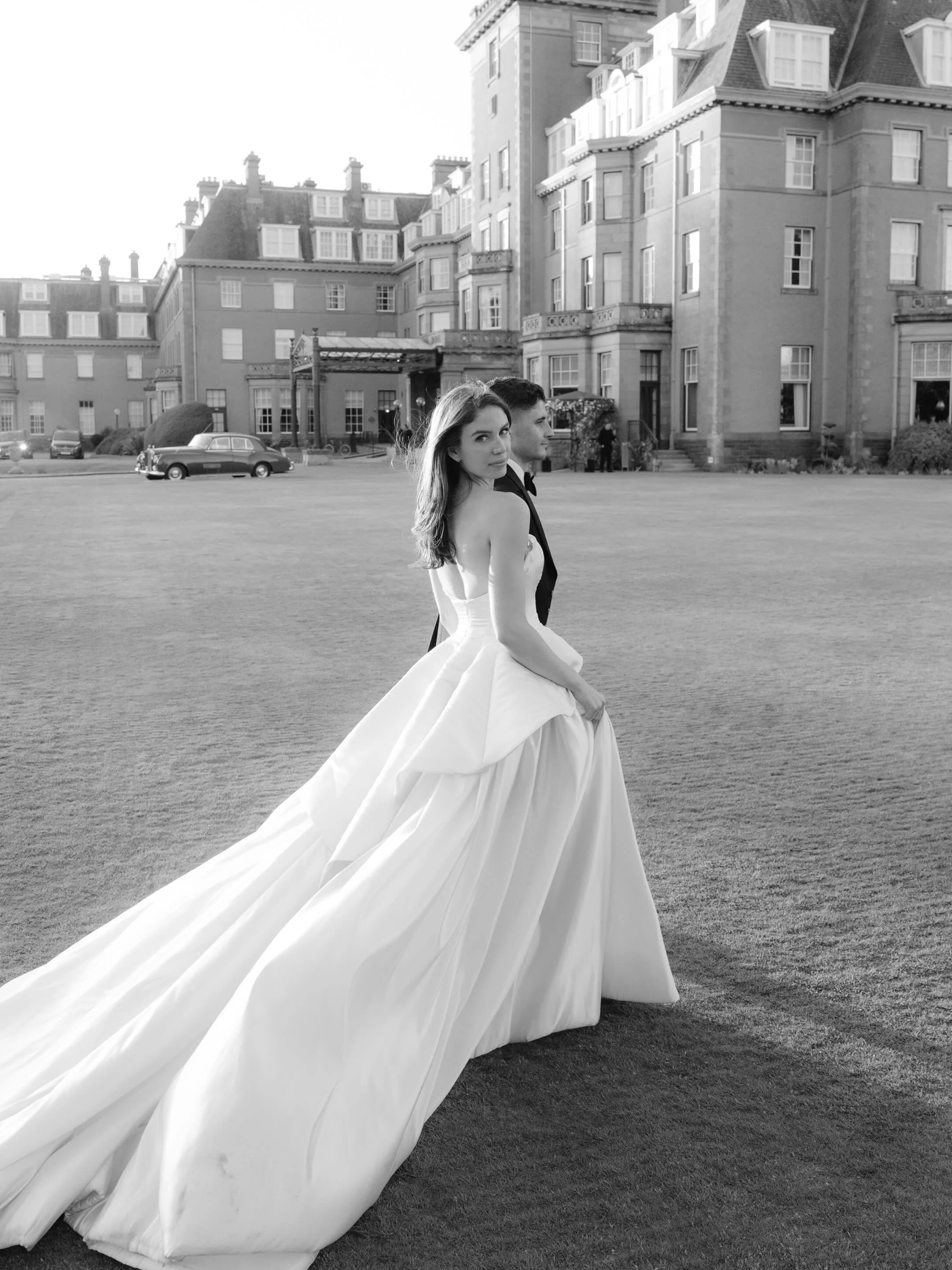 Maddi and Matt&rsquo;s wedding was as dreamy and luxurious as I imagined it would be and more. Dressed in stunning @galialahav and vintage @chanelofficial, Madeleine utterly stole the show! 

The couple came all the way from Australia to celebrate th