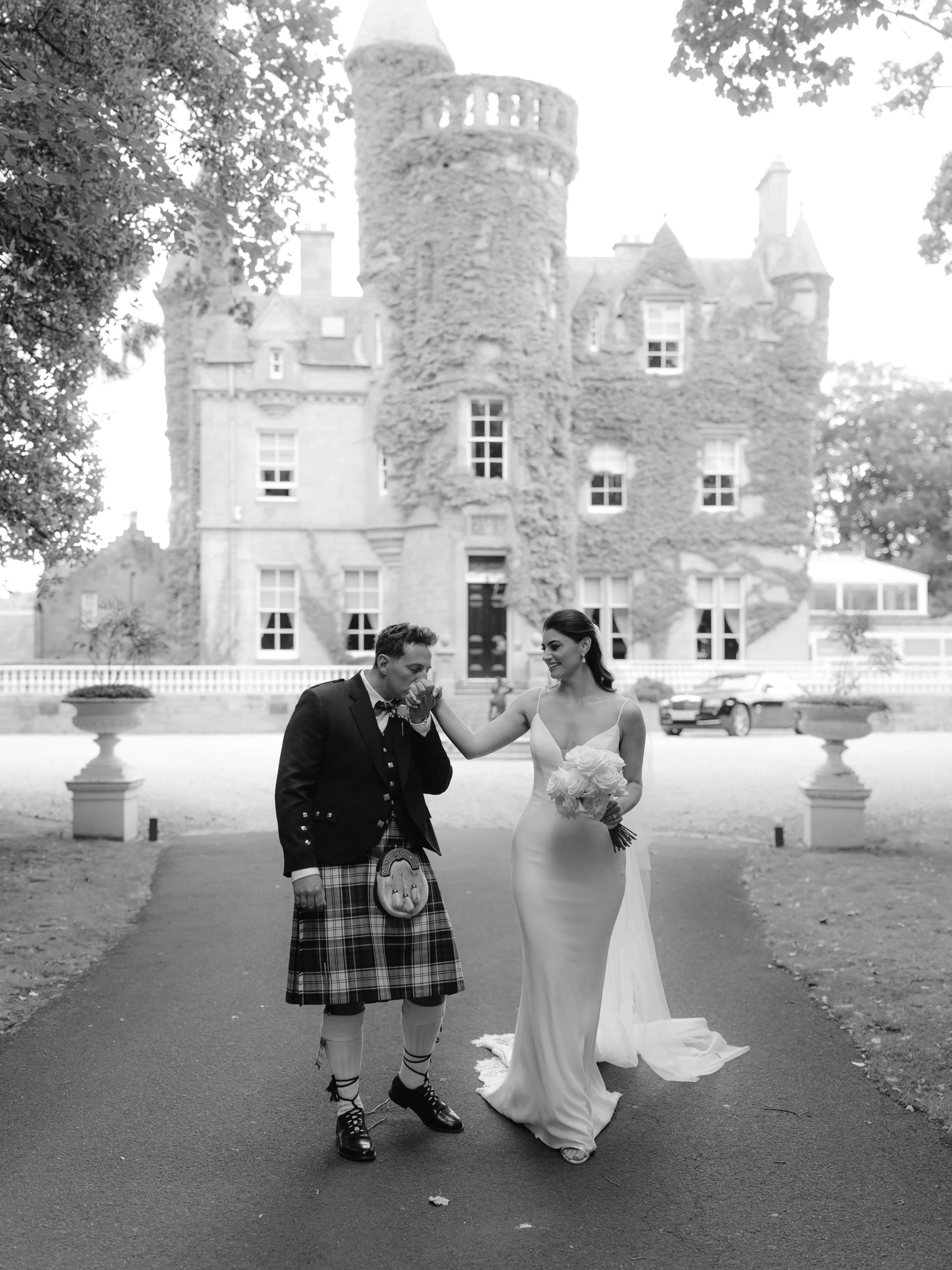 Ivanna &amp; Lewis. Carlowrie Castle 🥂

Carlowrie wedding photographer | Edinburgh wedding venue | Edinburgh wedding photographer | Scottish weddings 

Venue @carlowrie_castle 
Film @tlc_wedding_films 
Lead photographer @rickybailliephotography 
Ass