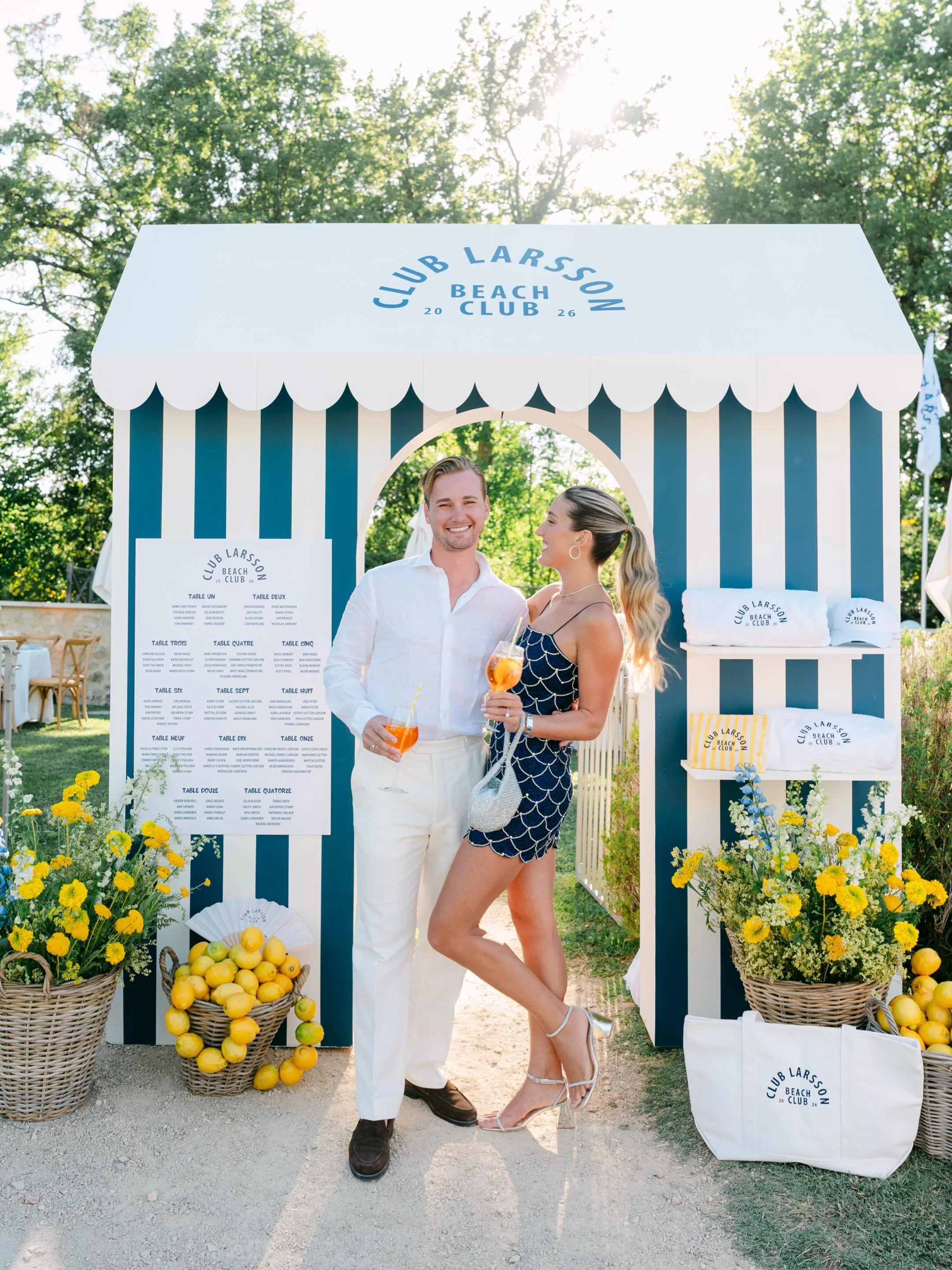 Welcome to Club Larsson Beach Club 2026!🍋 

And a special welcome to Avery and Gustav&rsquo;s luxurious three day wedding in the south of France at @chateaudefonscolombe, kicking off with the most amazing welcome party!

An American and a Swede, liv