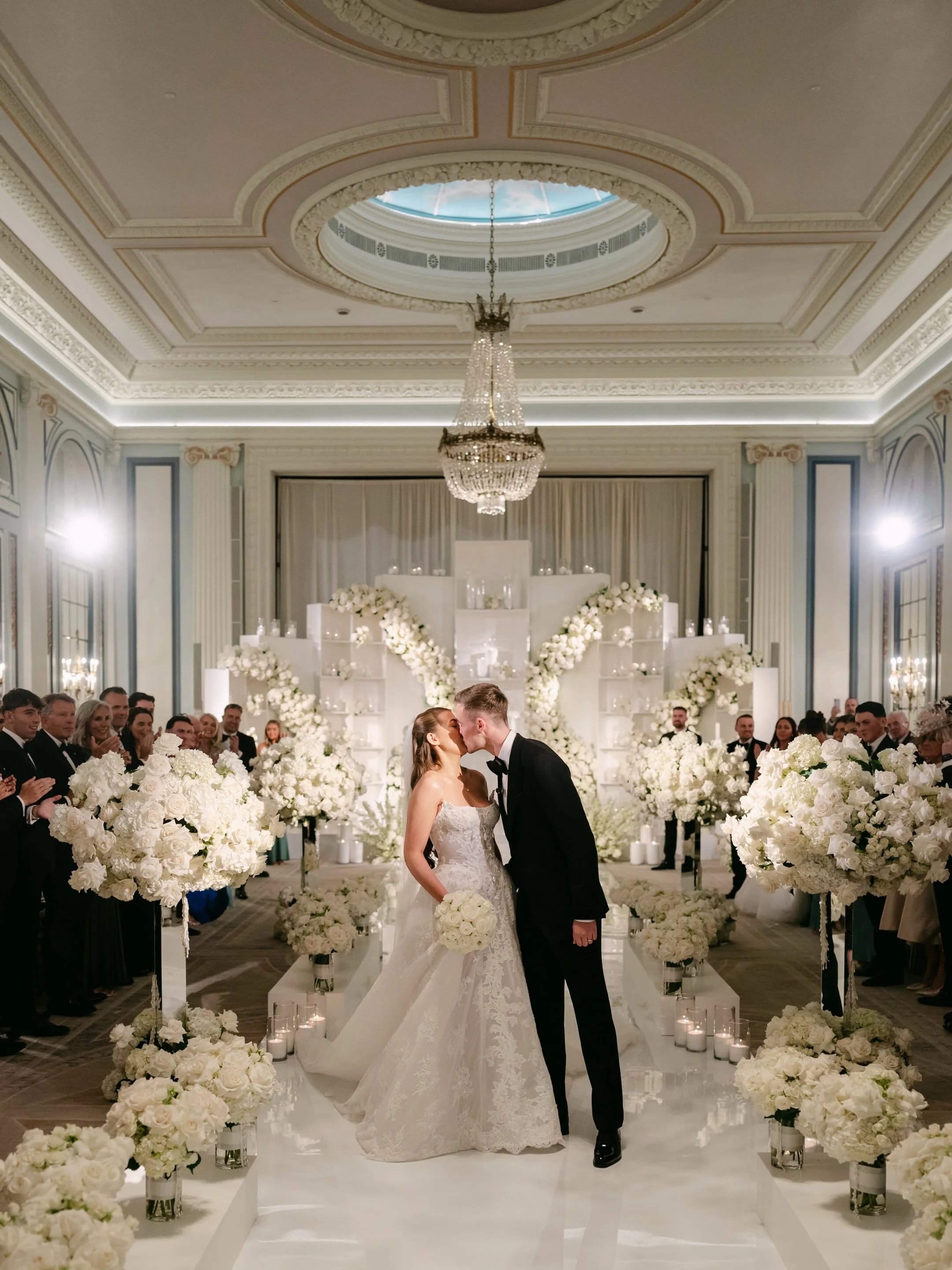 Huge congratulations to Morgan and Harris, who were recently married at @thegleneagleshotel in Scotland!

Morgan Looked sensational in Pallas Couture and Harris so sharp, head to toe in Tom Ford.

Lead Photographer @rickybailliephotography 
&hellip;
