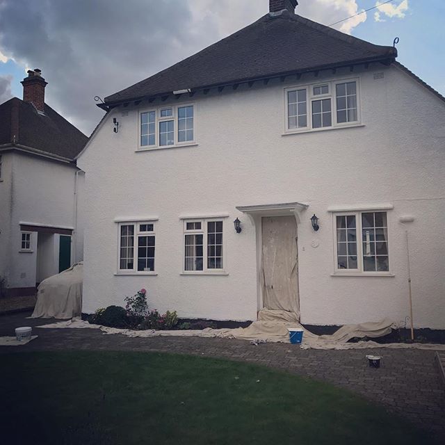 Last week we repainted a whole house and today we are driving up to Nottingham to repair another house! .
.
.
.
.
.
#carpentry #carpenter #housegoals #repainting #working #building #notthingham #carpentryuk #carpenterlife #hitchin #letchworth #steven