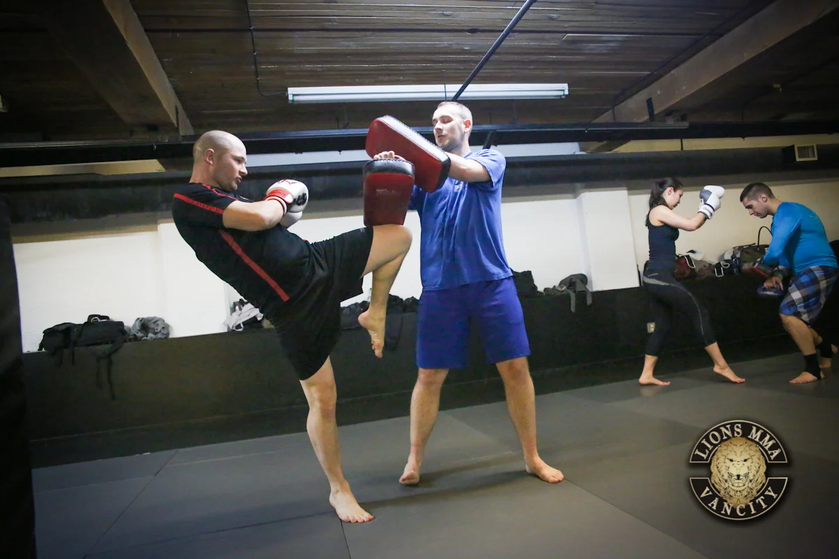 LIONS MMA VANCITY - 2014-04-11 - Ron Sombilon Photography-18-WEB.jpg