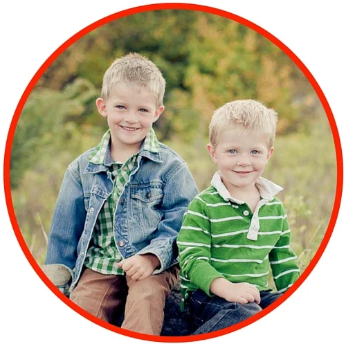 "Before I brought the boys to Monarch I was worried they'd be scared and develop fear of visiting the dentist like so many adults. I know I've made the right choice because the boys love coming to dentist, from the games and waiting area, through the check up and cleaning right down the the token reward at the end of the visit." - Stevie, Mom of little heroes Justin, 4 & Julian, 3