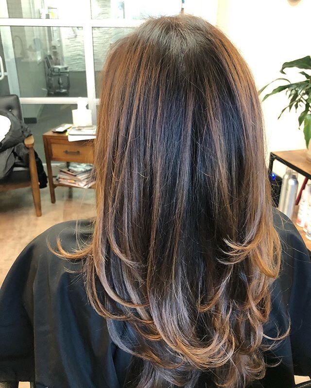 Rich deep balayage  #brunettebalayage #balayage #bronde #brondebalayge #haircolour #hairspo #hair #haircolor #wella #schwarzkopf #haircolorpro #ilovemyjob