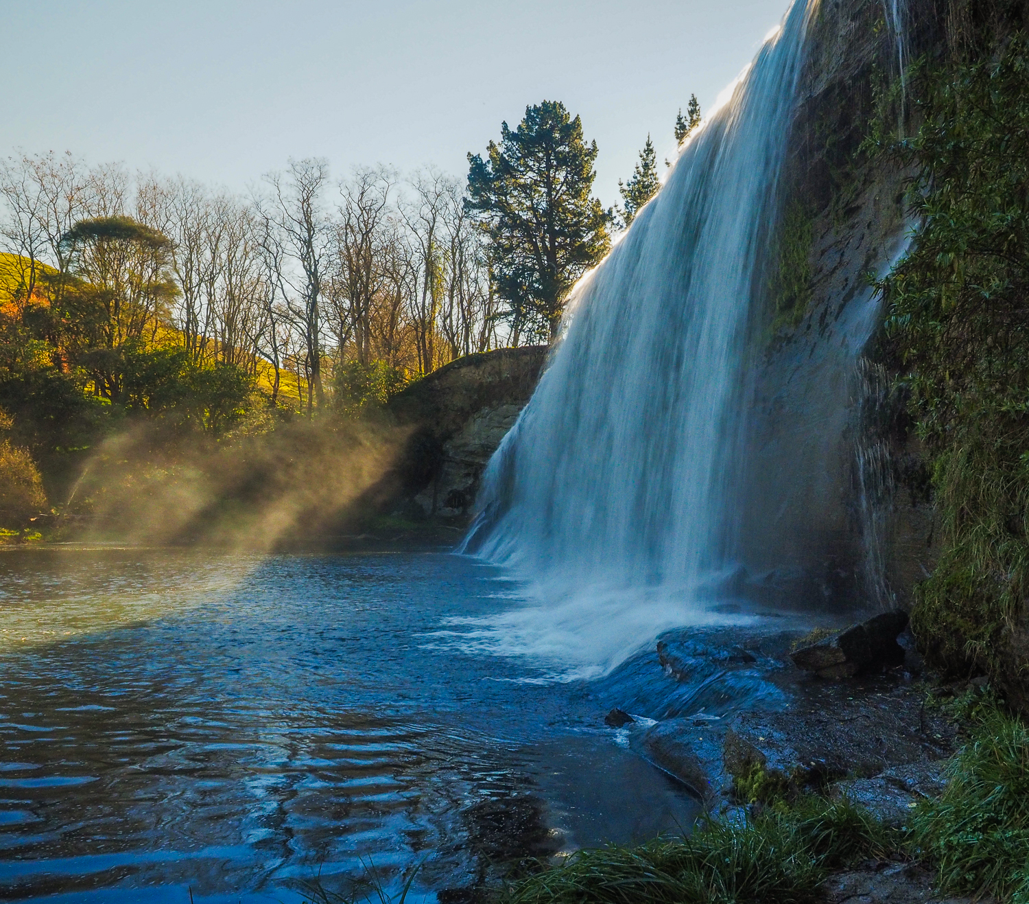 Rere Falls, Gisborne, NZ. 1/20 sec, f/11, ISO 800