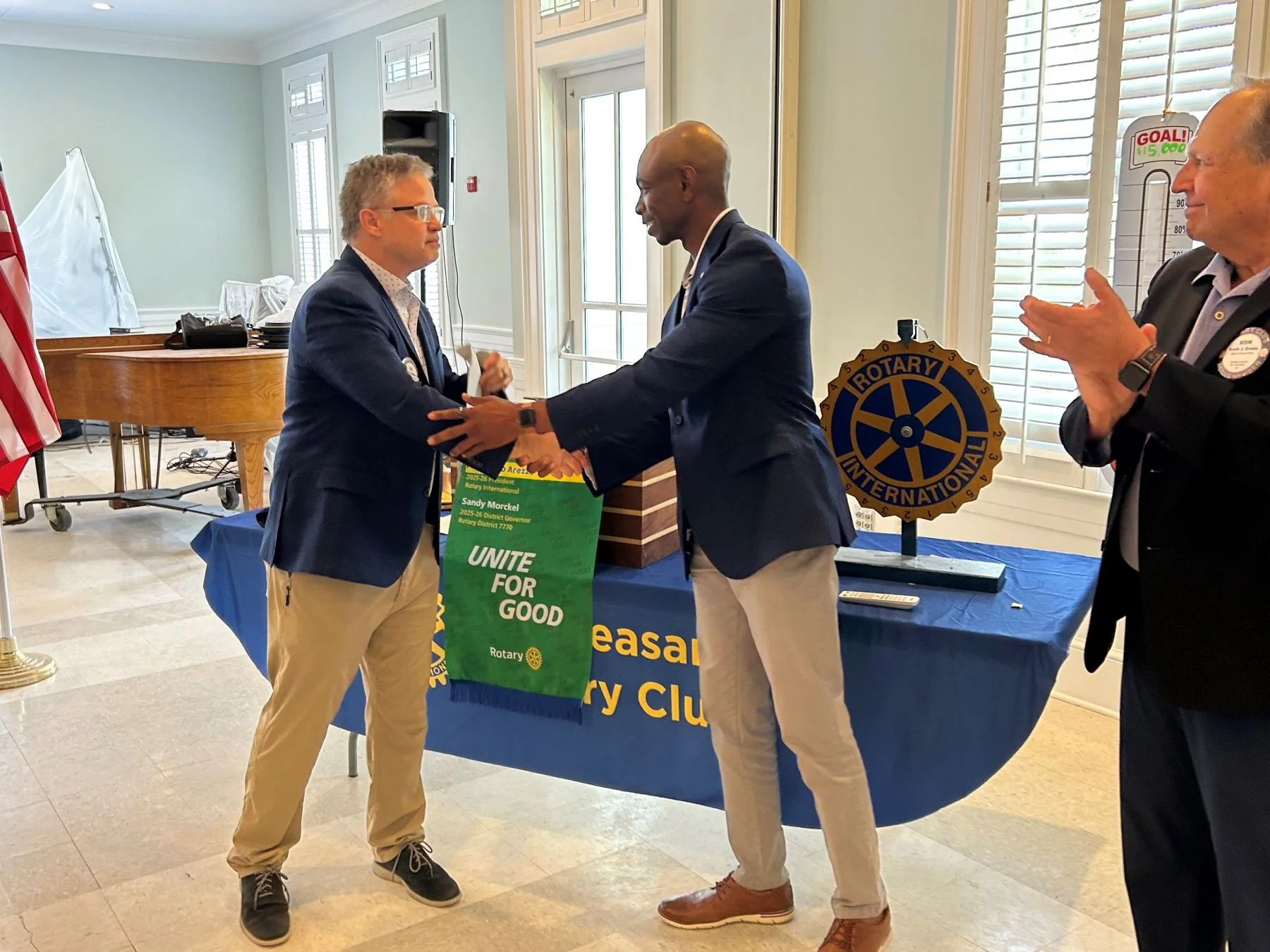 Curt Thomas is inducted