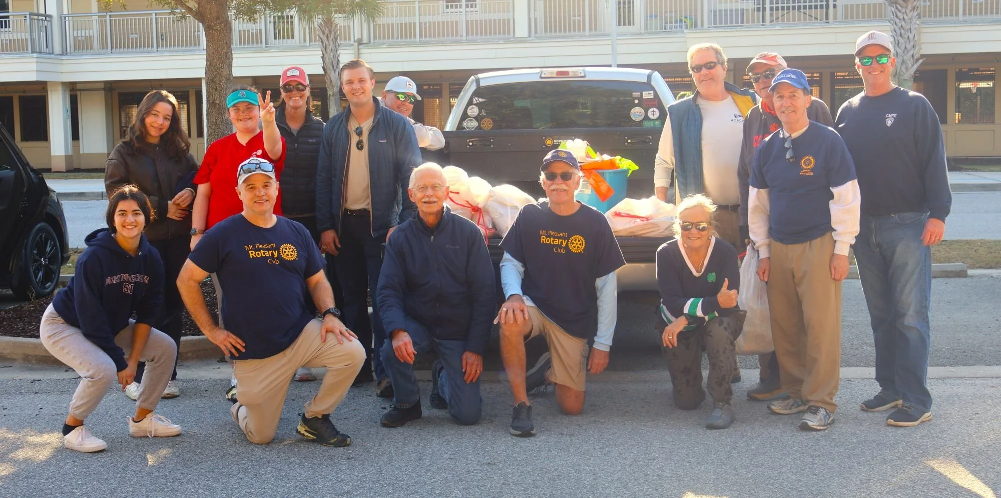 All Rotary Volunteers ready to...