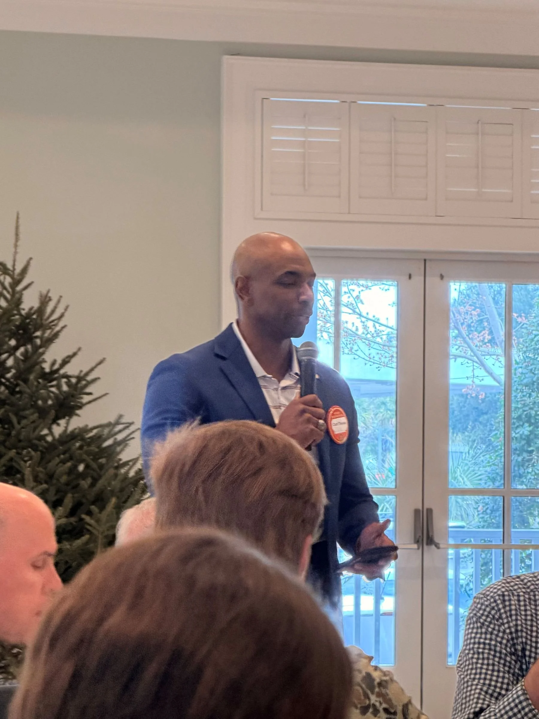 Curt Thomas shares life experiences