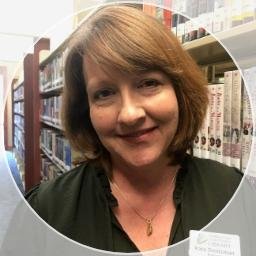 Kate Dentzman is the Branch Manager of the Wando Mt. Pleasant Library.