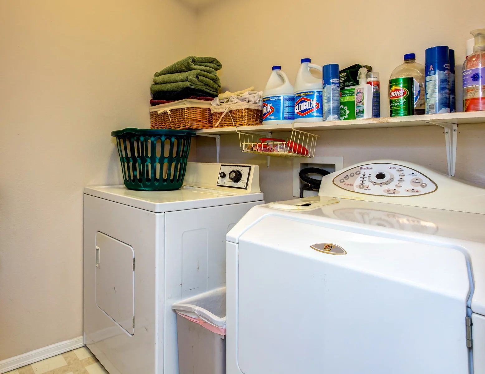 025_3316_Cedarside_Ct.jpg