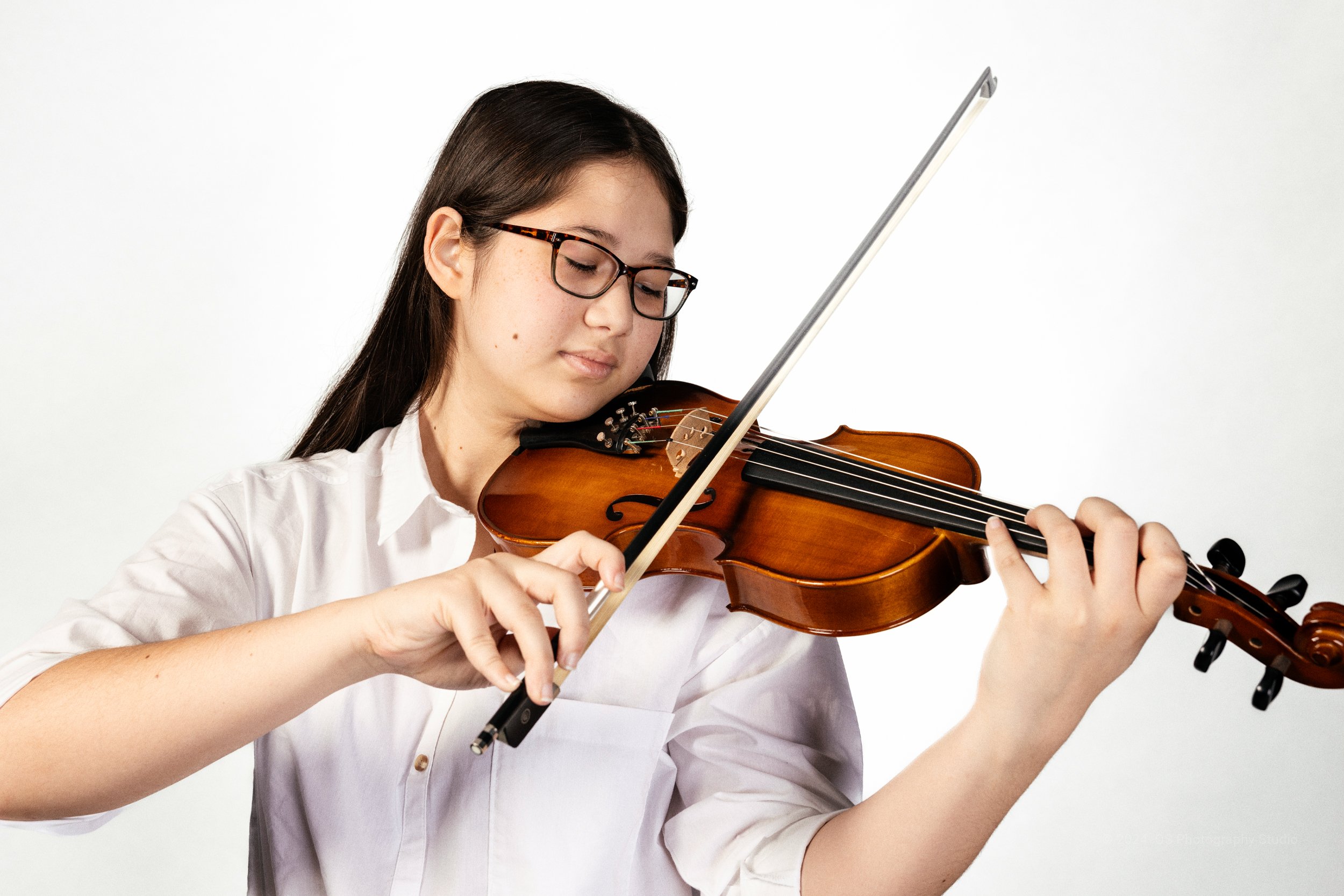 STUDIO PORTRAIT