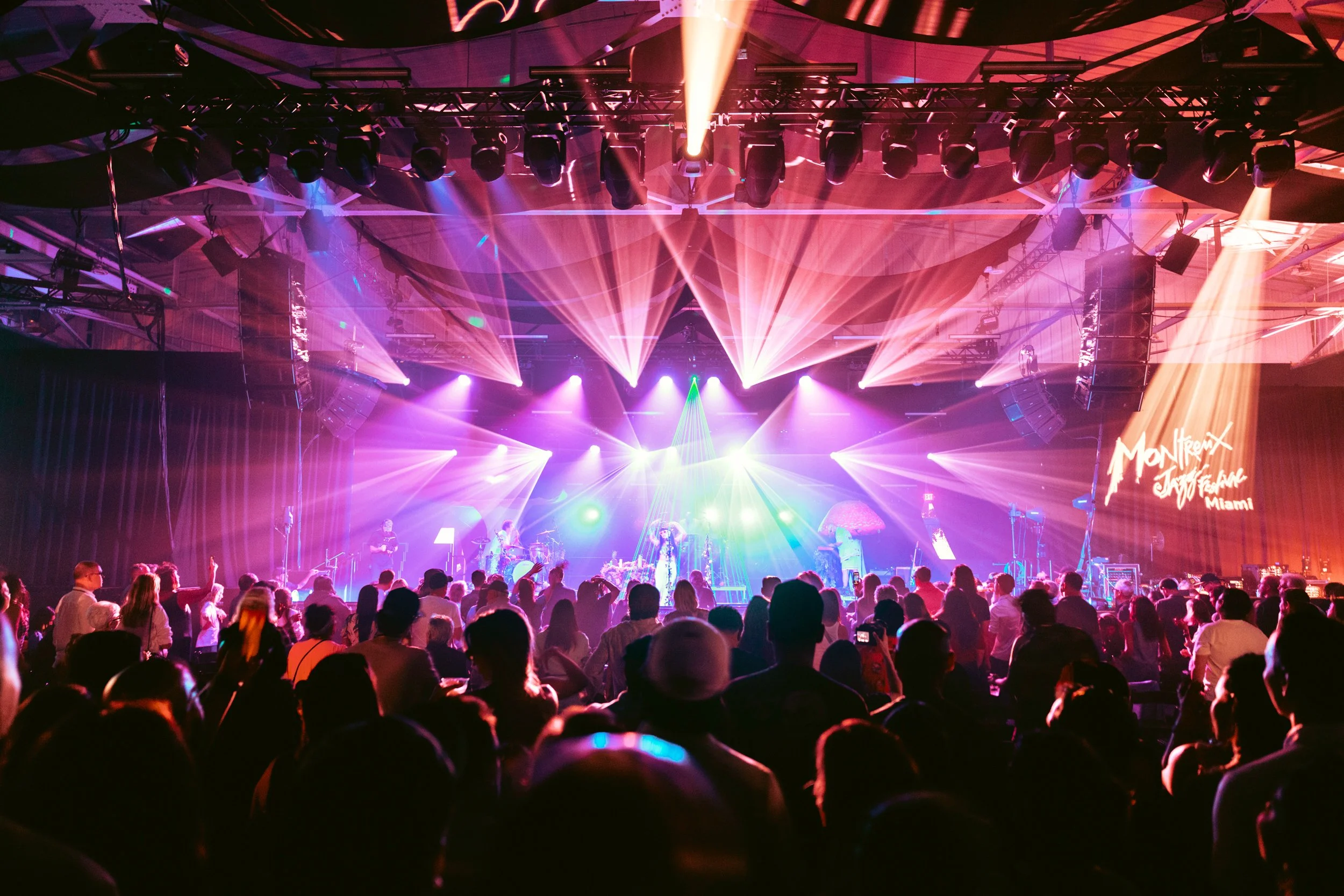 MONTREAUX JAZZ FESTIVAL