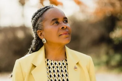 Etta H. Bond, author of "Reaching New Heights: Poems of Inspiration"