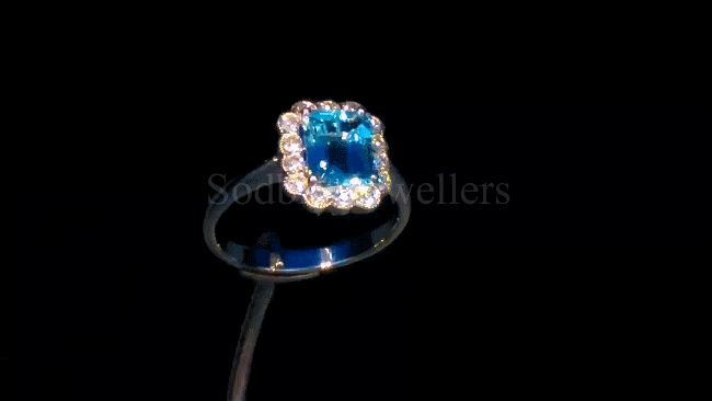 18ct Aquamarine &amp; Diamond Ring