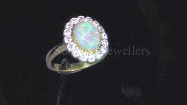 18ct Opal & Diamond Ring
