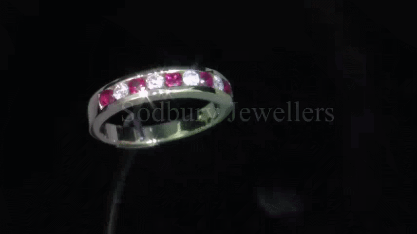 18ct Ruby & Diamond Ring