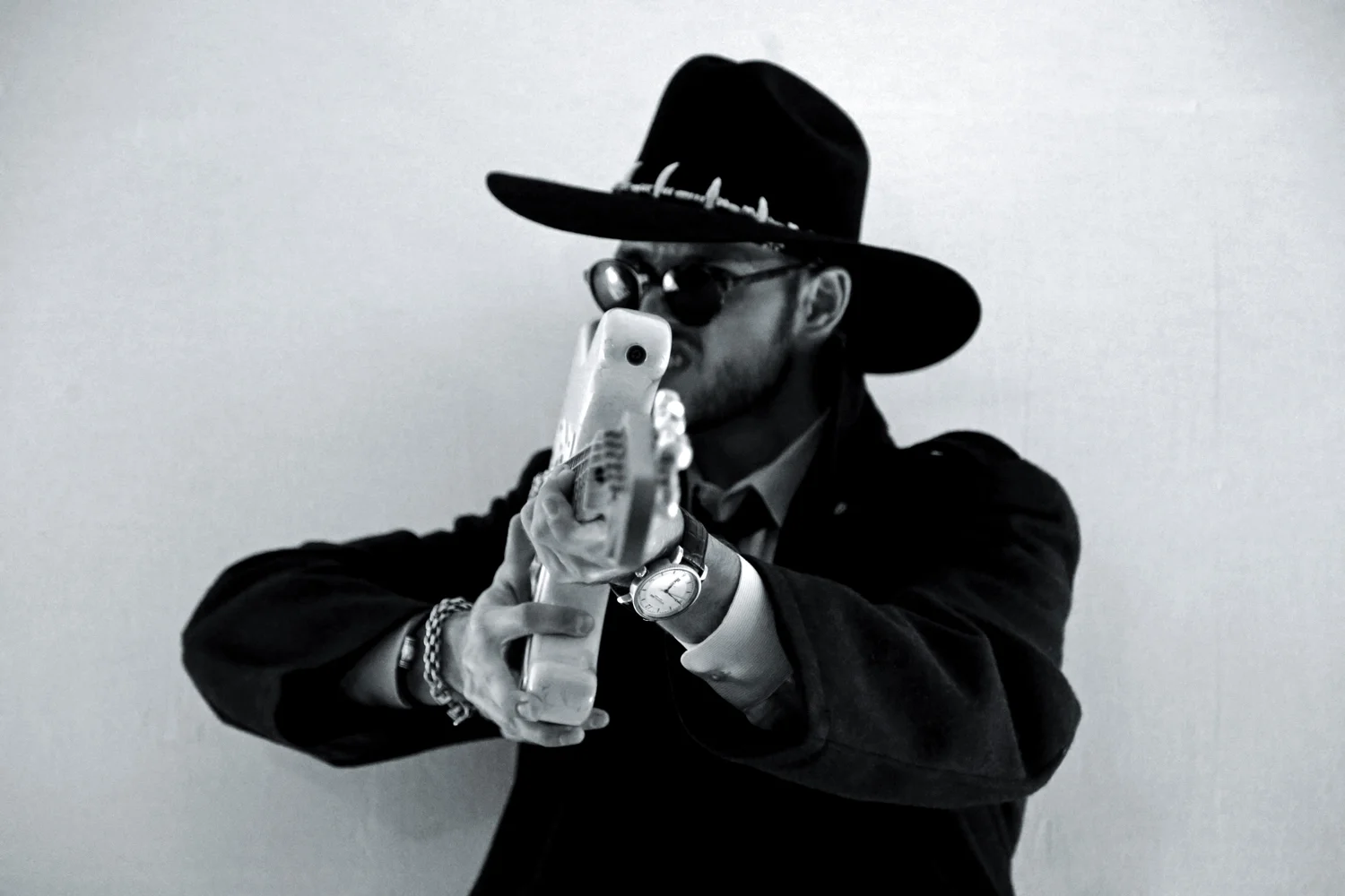 guitar-gun-bw.jpg