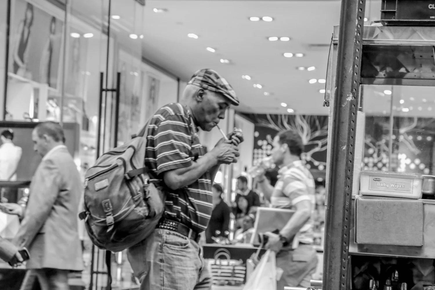 Man-And-Cig.jpg
