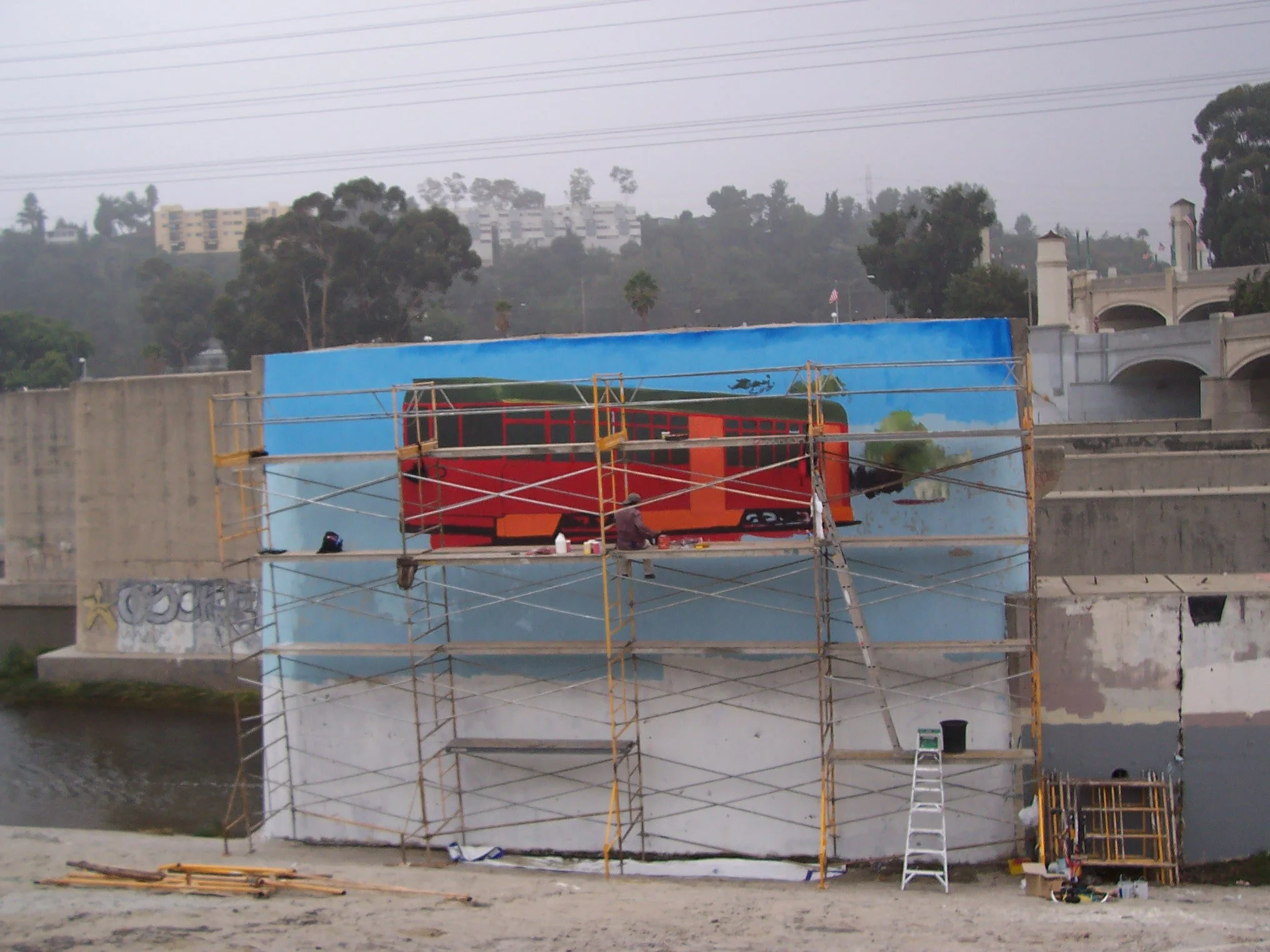 Redcarmural016.jpg