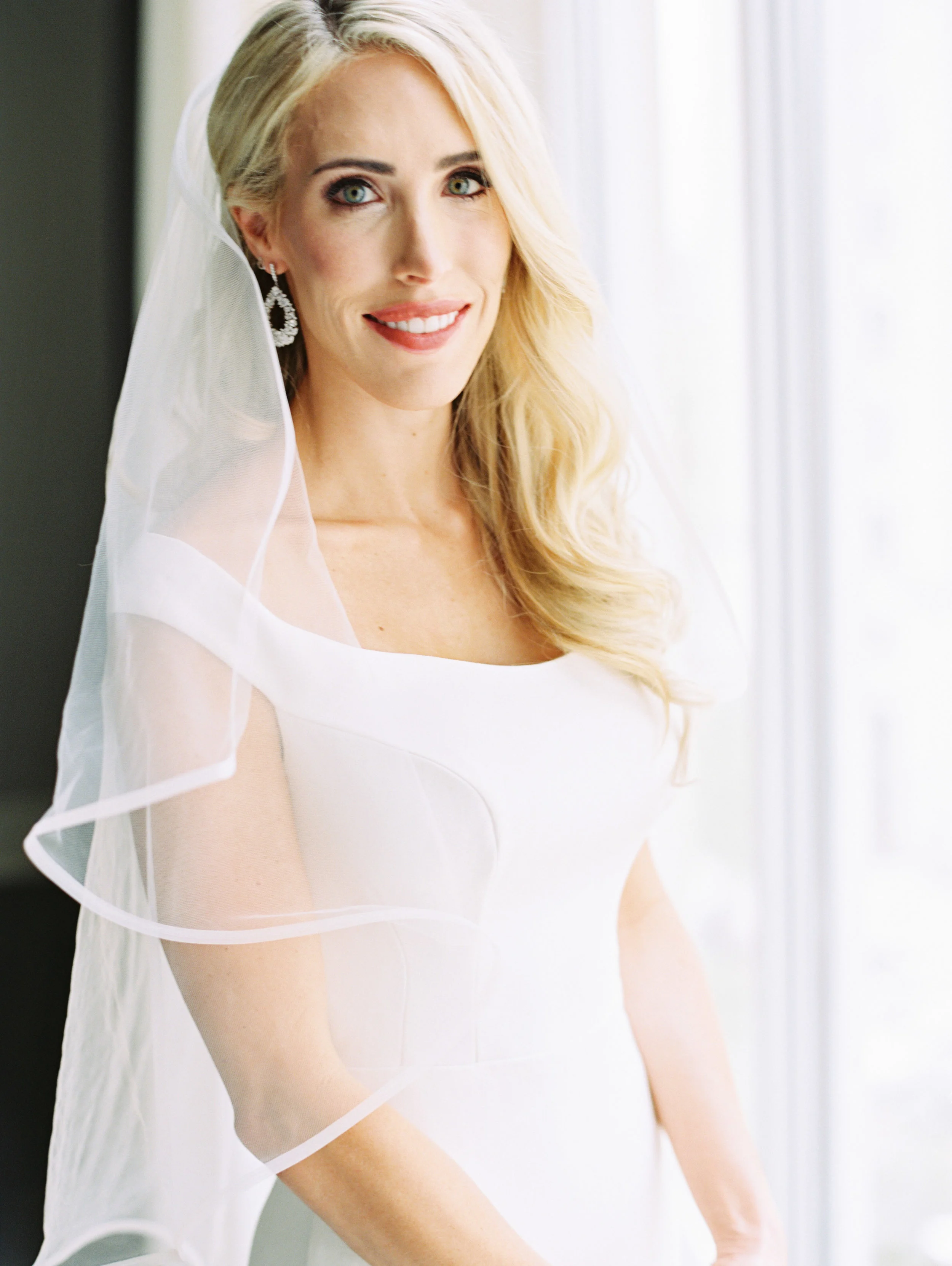Baylee-Hoffman-Veil-Ivory-and-Vine.jpg