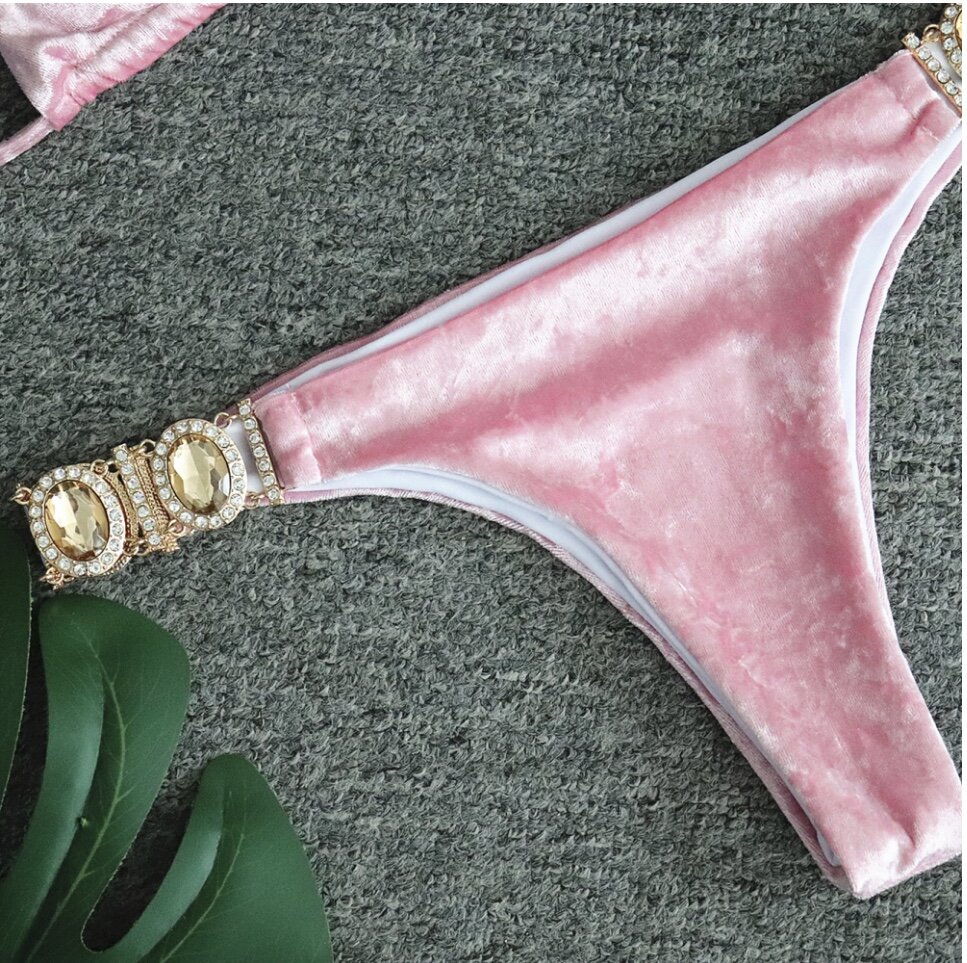 4199D21B-0689-455E-96F9-52E7D9064124