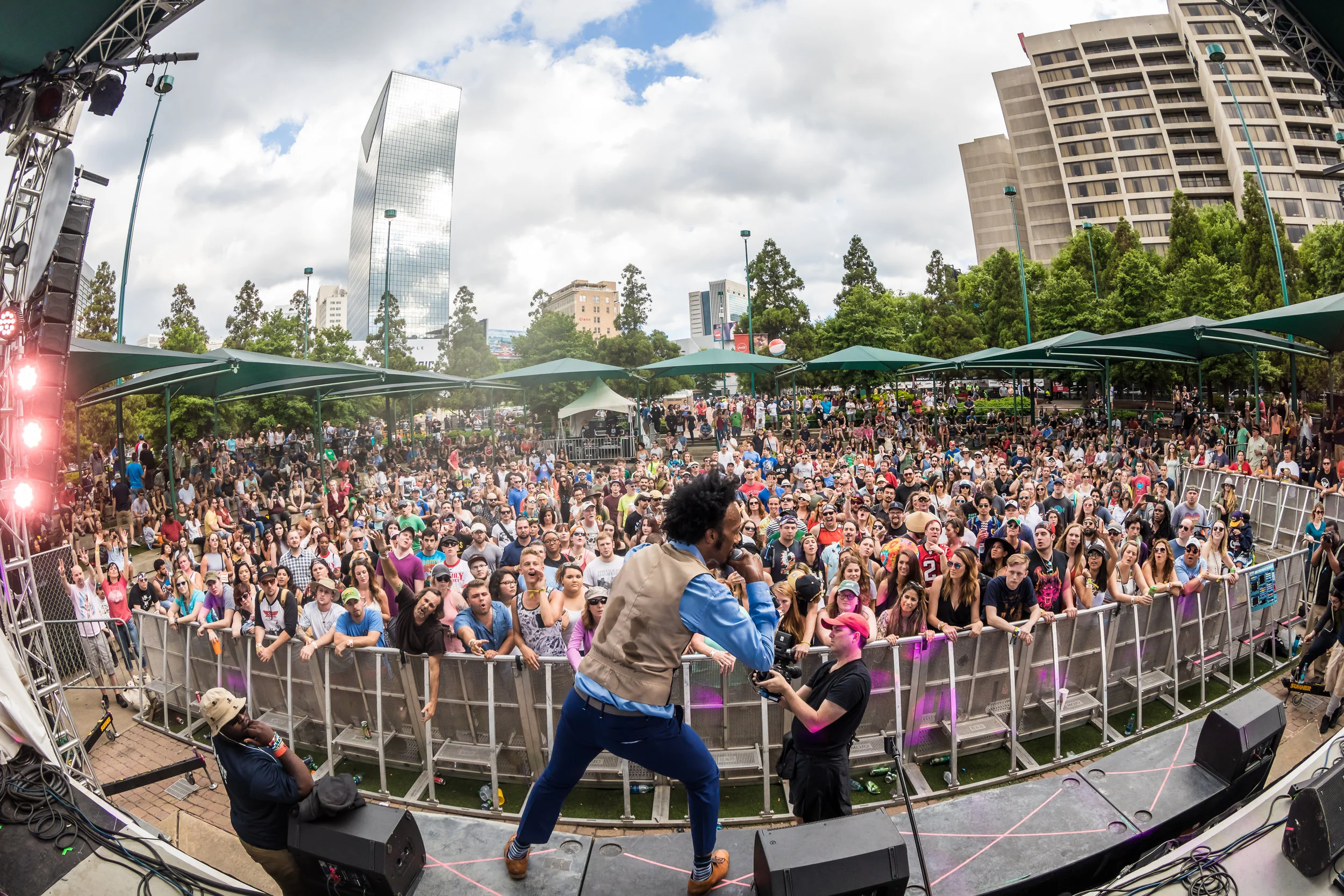 Fantastic_Negrito_SHAKYKNEES2017_0513_182503-JP7A4423_DVP.jpg