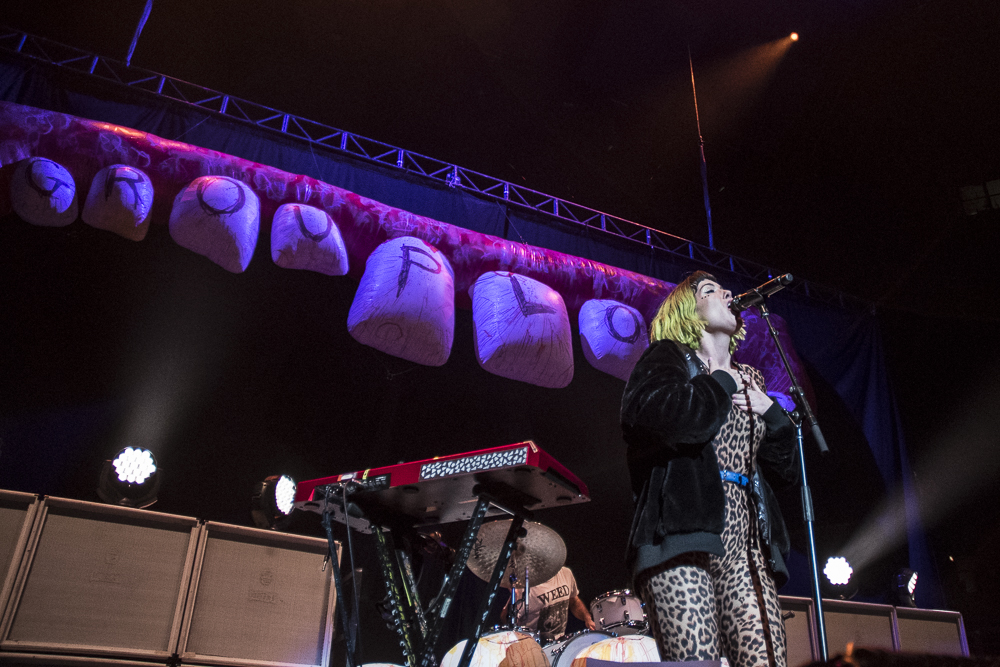Grouplove-7.jpg