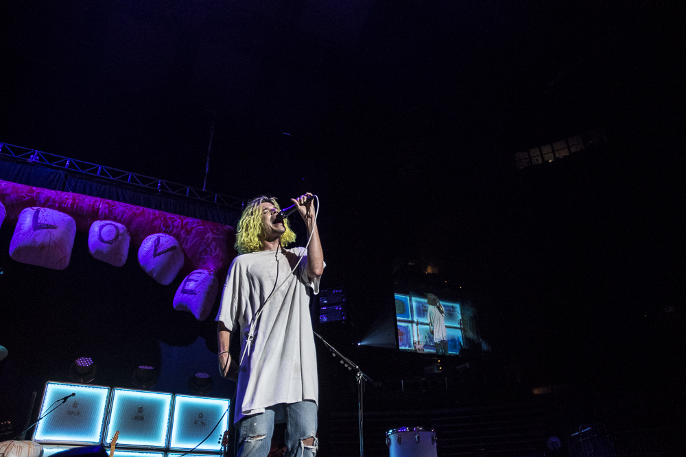 Grouplove-29.jpg