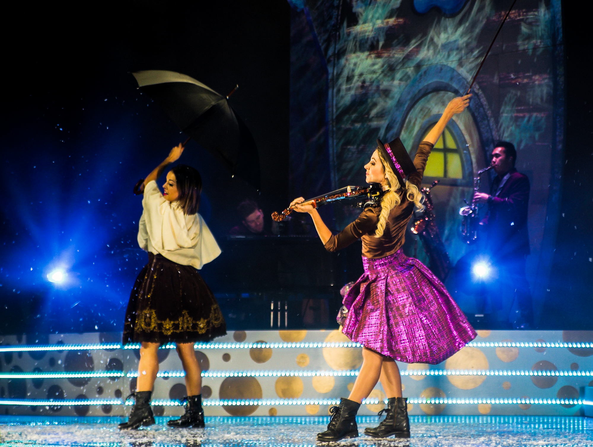lindseystirling_0190.jpg