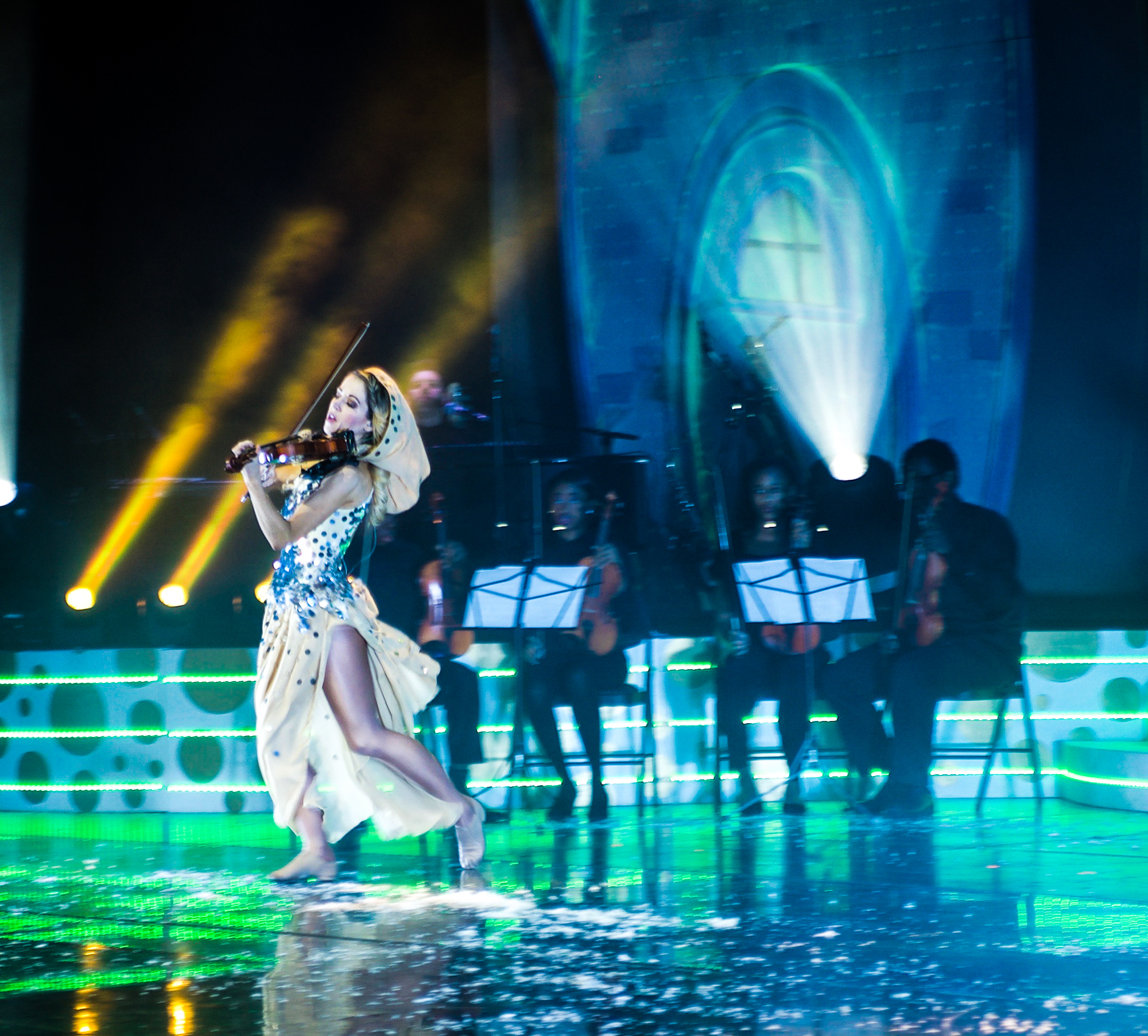 lindseystirling_0379.jpg