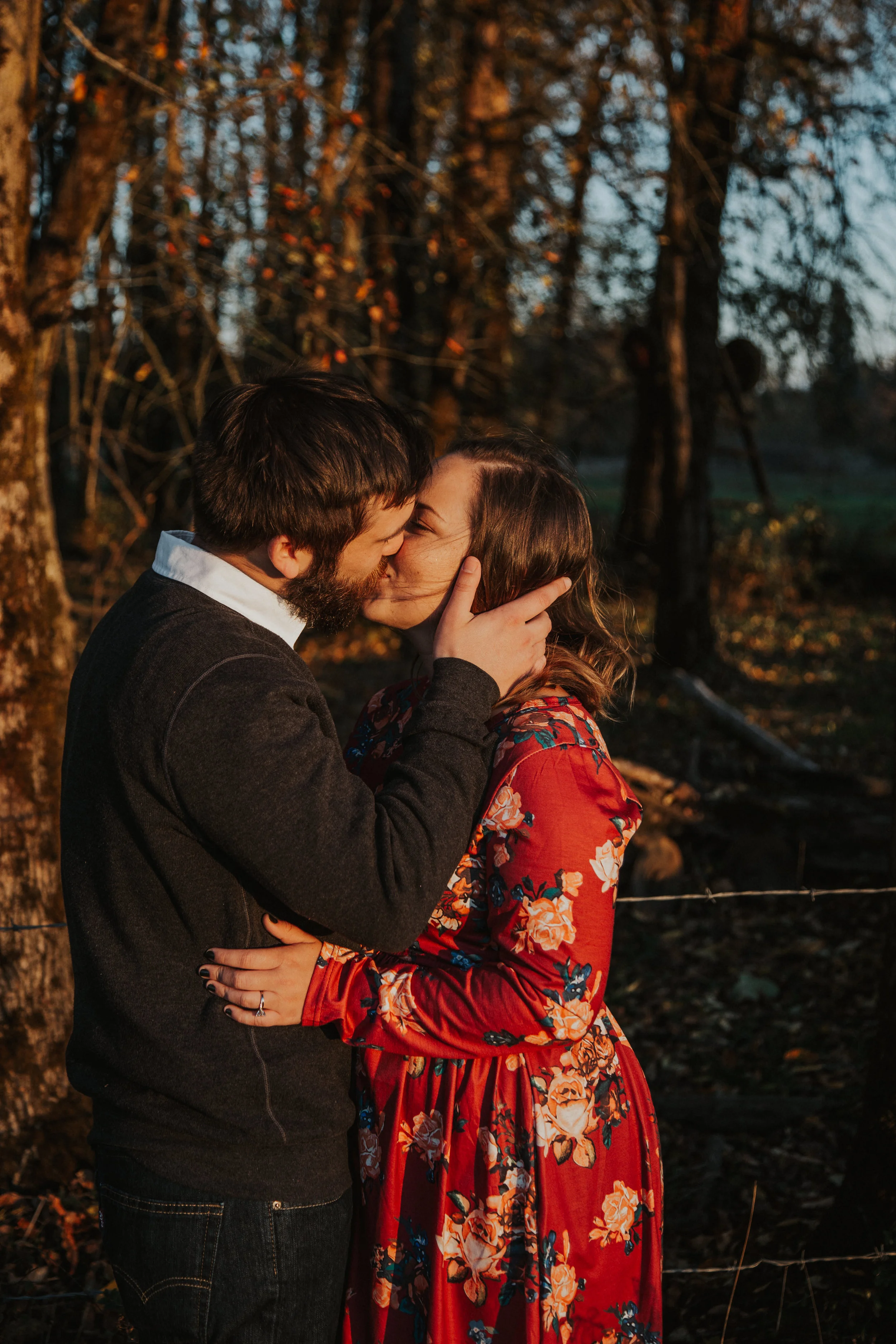 August-Muse-images-taylor-kelsey-vancouver-pumpkin-patch-washington-engagement-13.jpg