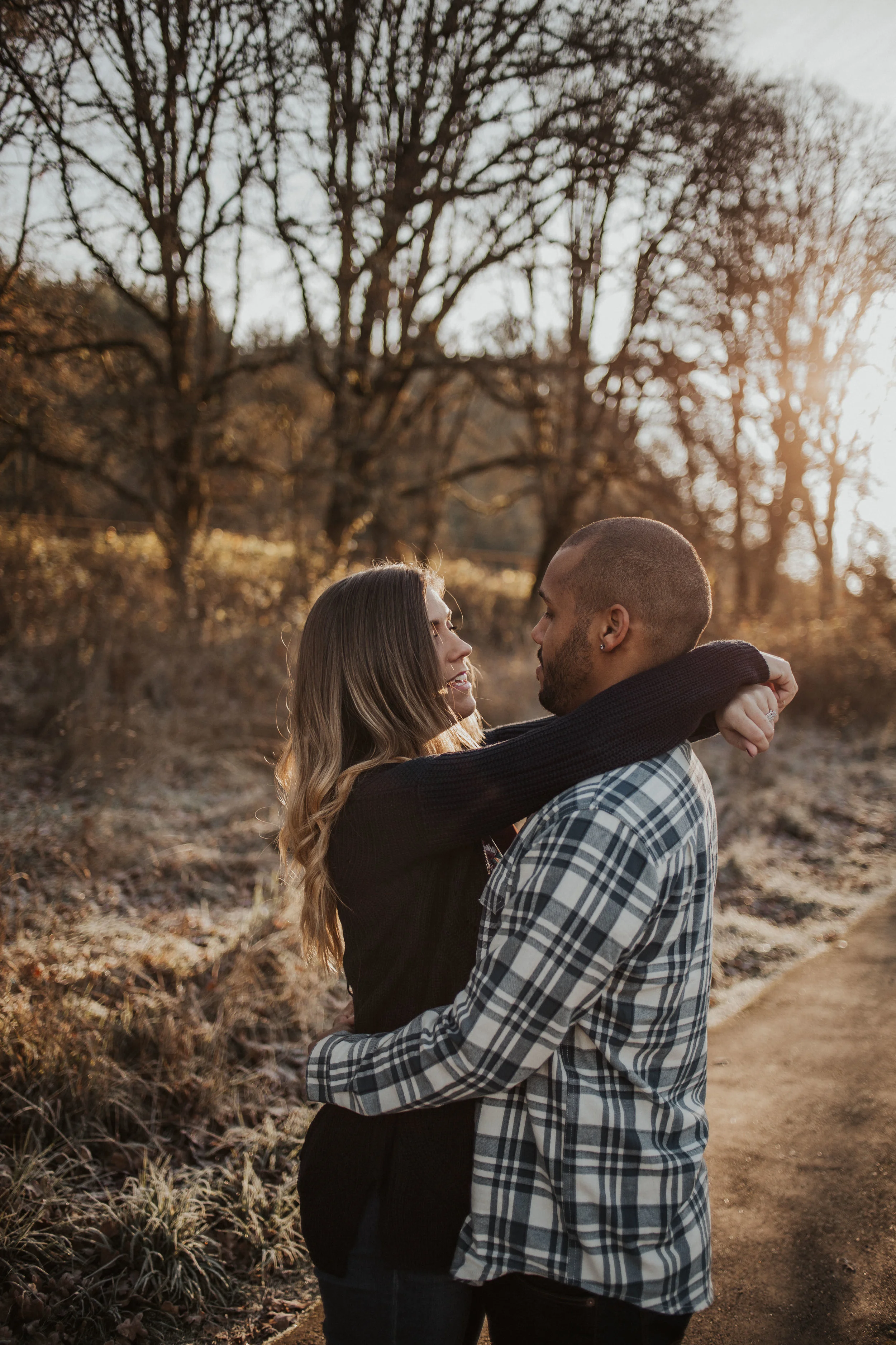 couple-engagement-photos-ridgefield-washington-august-muse-images-4.jpg