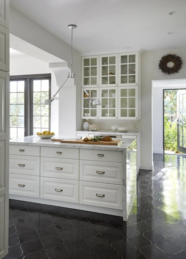 PINETREE DRIVE 123.jpg