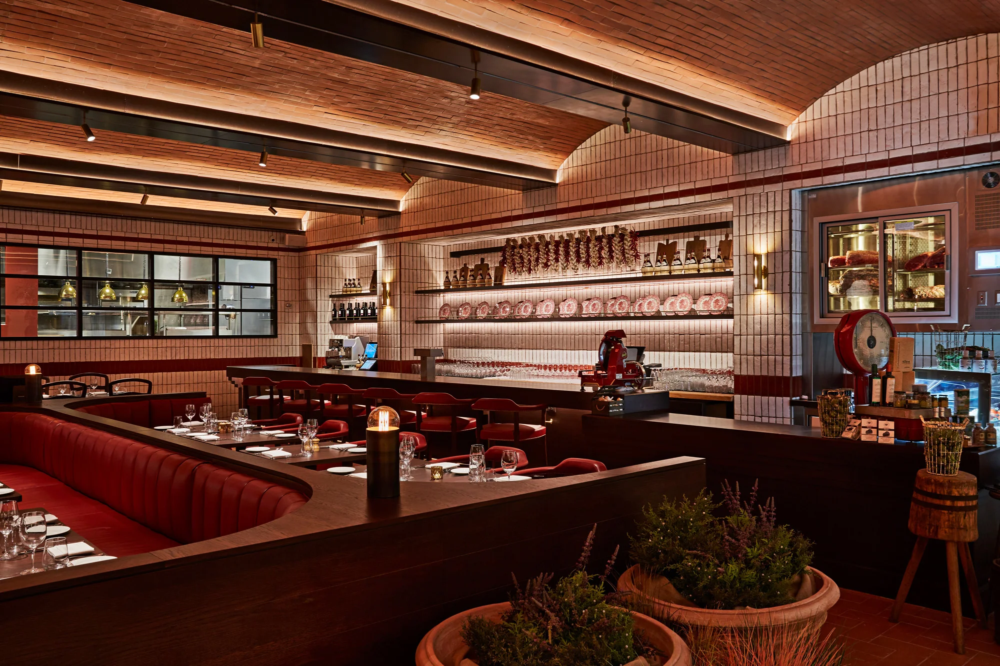 LaCentrale_Interiors_020318_7564.jpg