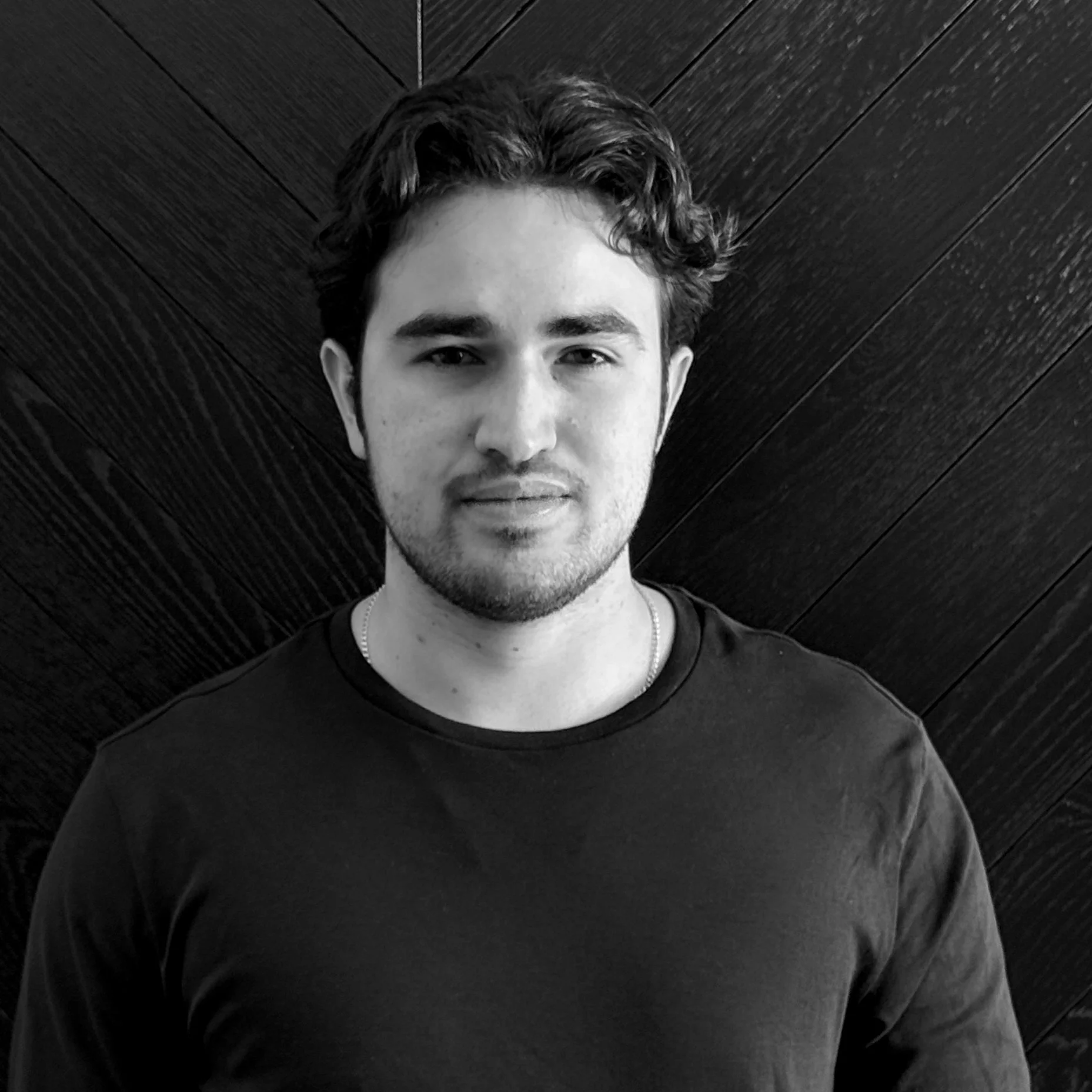 MIGUEL RESTREPO
