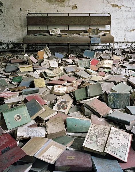 Why Do Old Books Smell So Good?