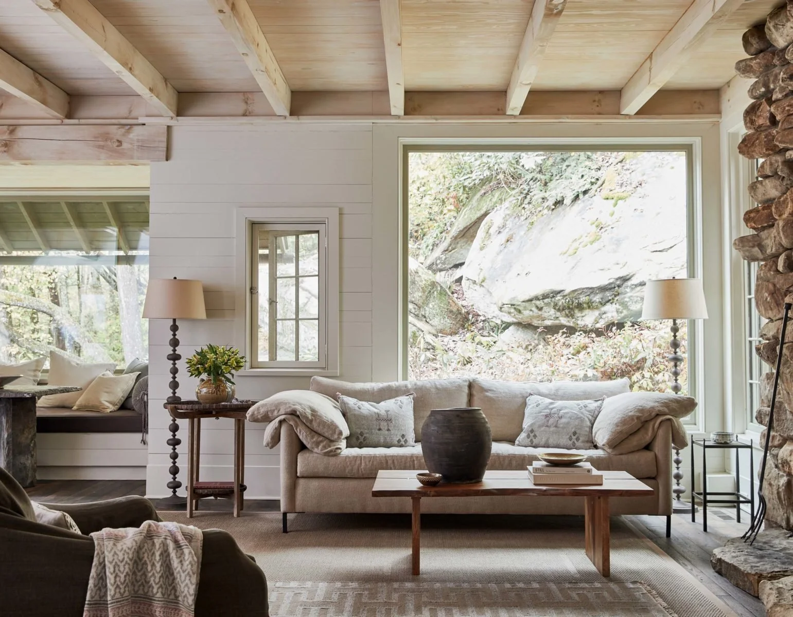 GG0221_SouthernHomes_14-1541x1200.jpg