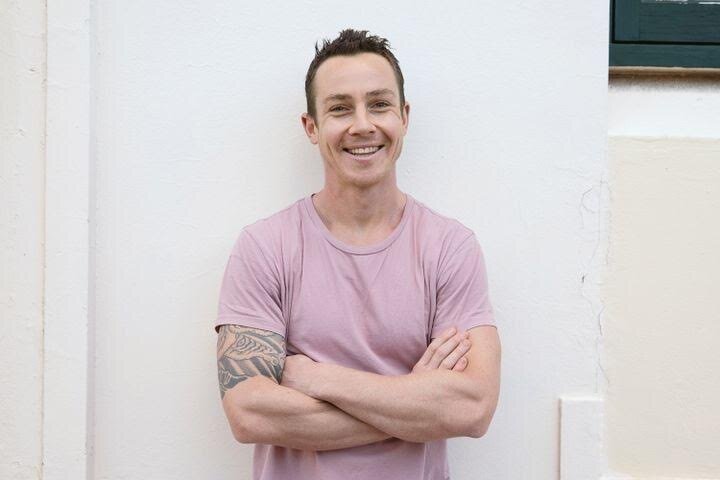 Cooking with broth as the weather cools down with Chef Tom Walton