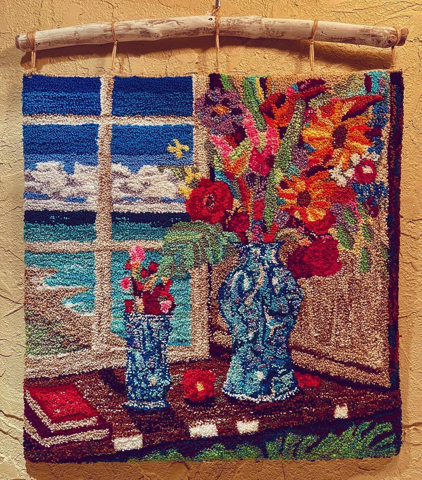 &lsquo;Flower Garden in the Windowsill&rsquo;
yarn &amp; driftwood
36x36in

Really loved creating this still life in yarn! 

#punchneedle #yarnart #artistsoninstagram #artist