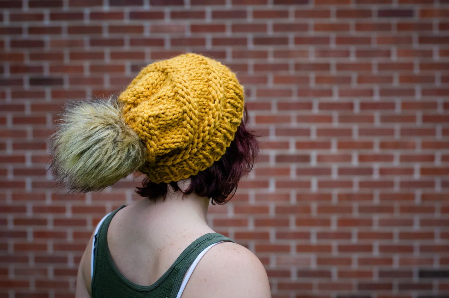 Handmade Knit Beanie - Fur Pom Pom - Chunky Knit - Winter  display picture 2