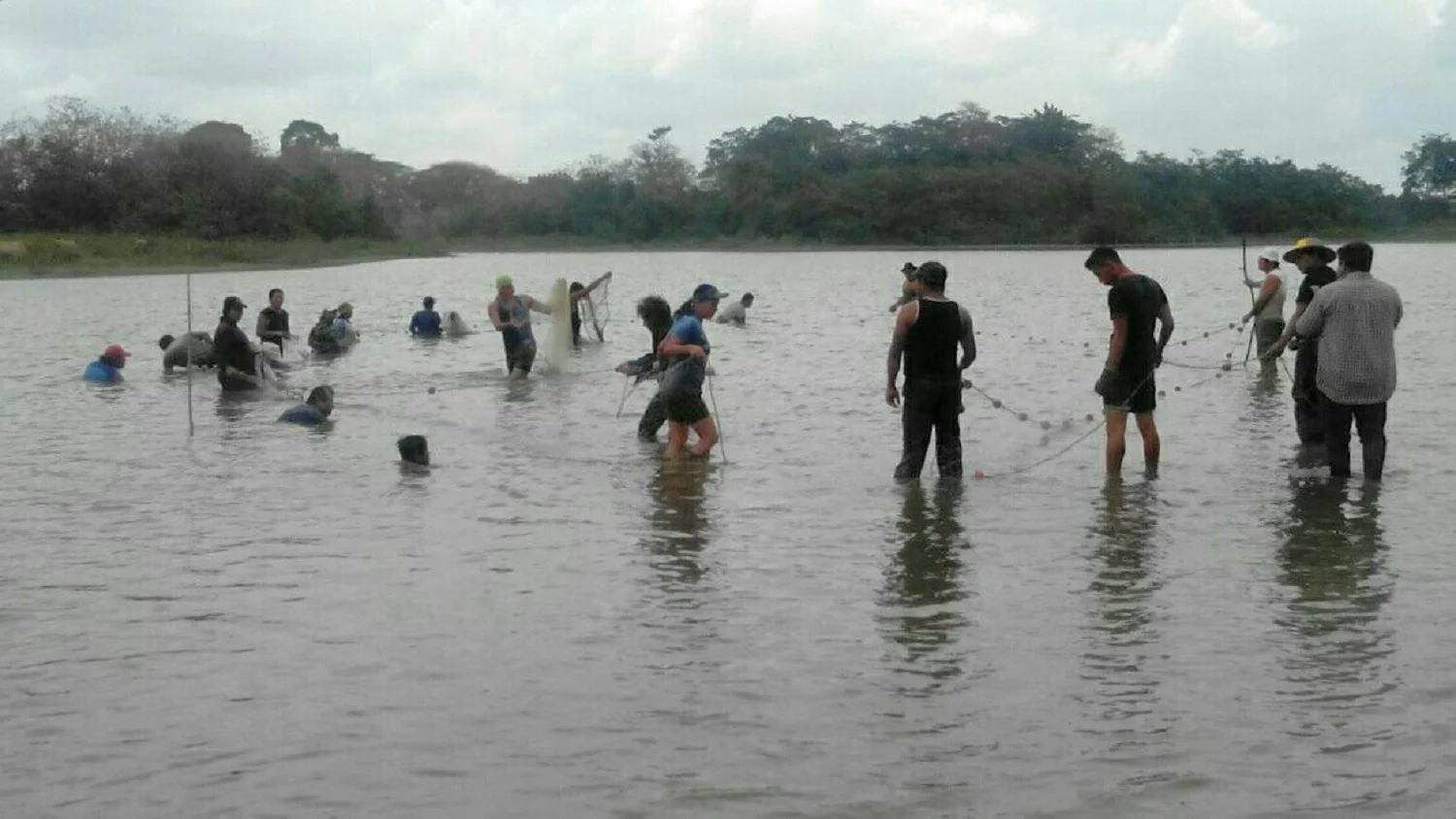 Maleku people fishing in the Caño Negro. Photo: Gerald Lacayo Blanco