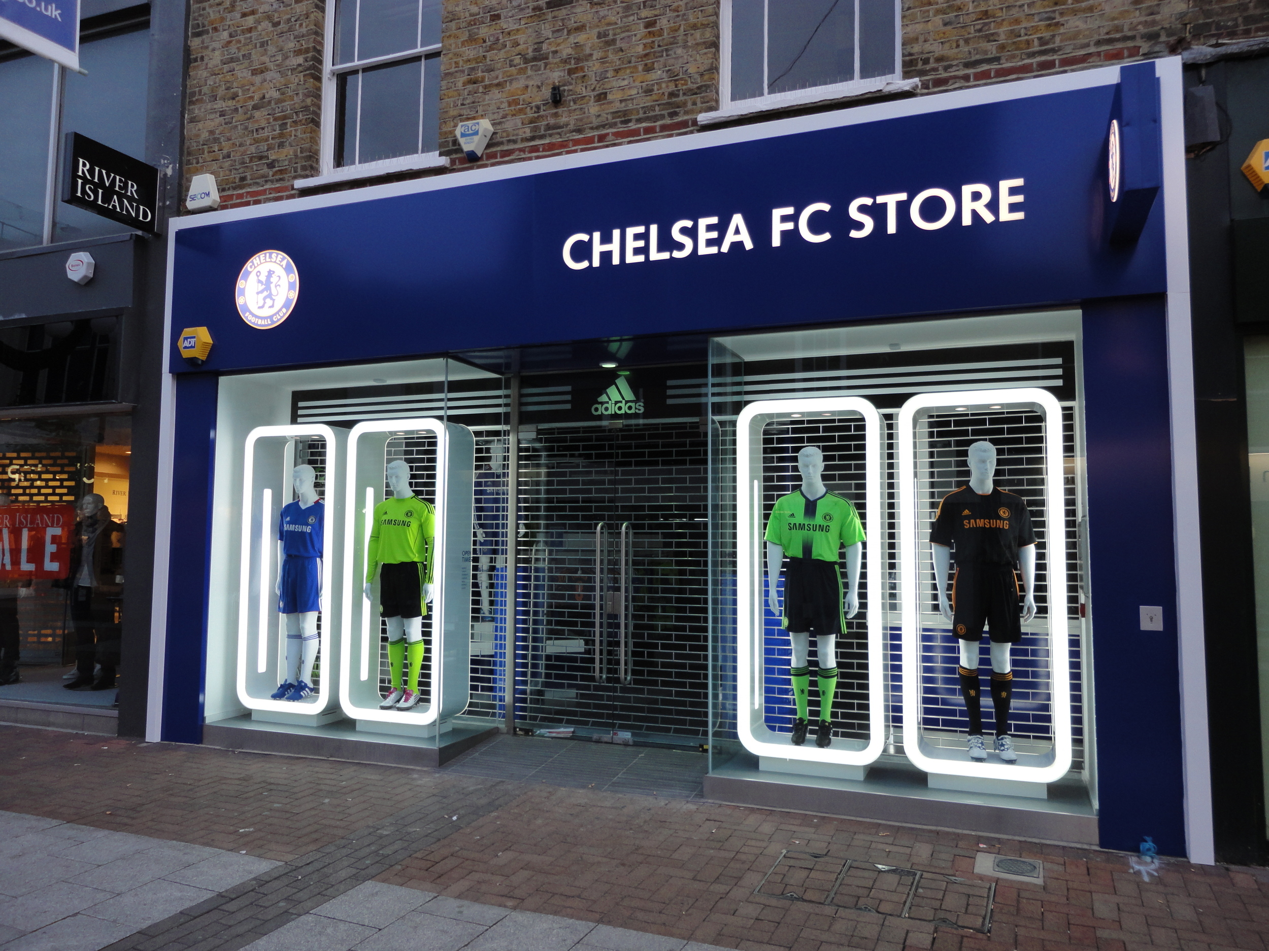      The Complete Sign Service    Contact Us  