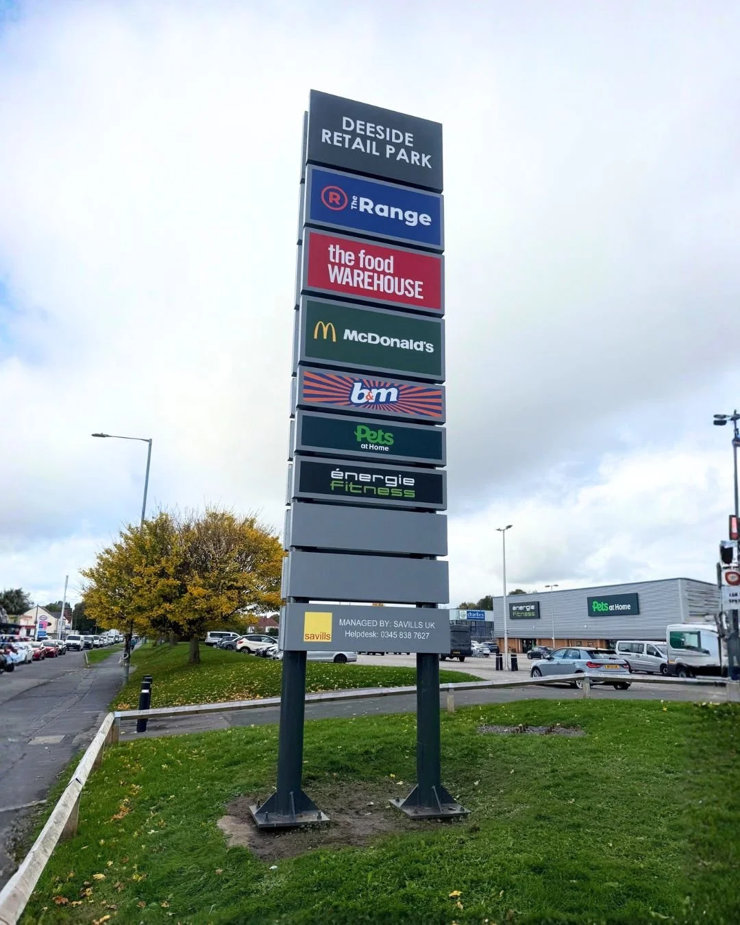 Deeside Retail Park signage.jpg