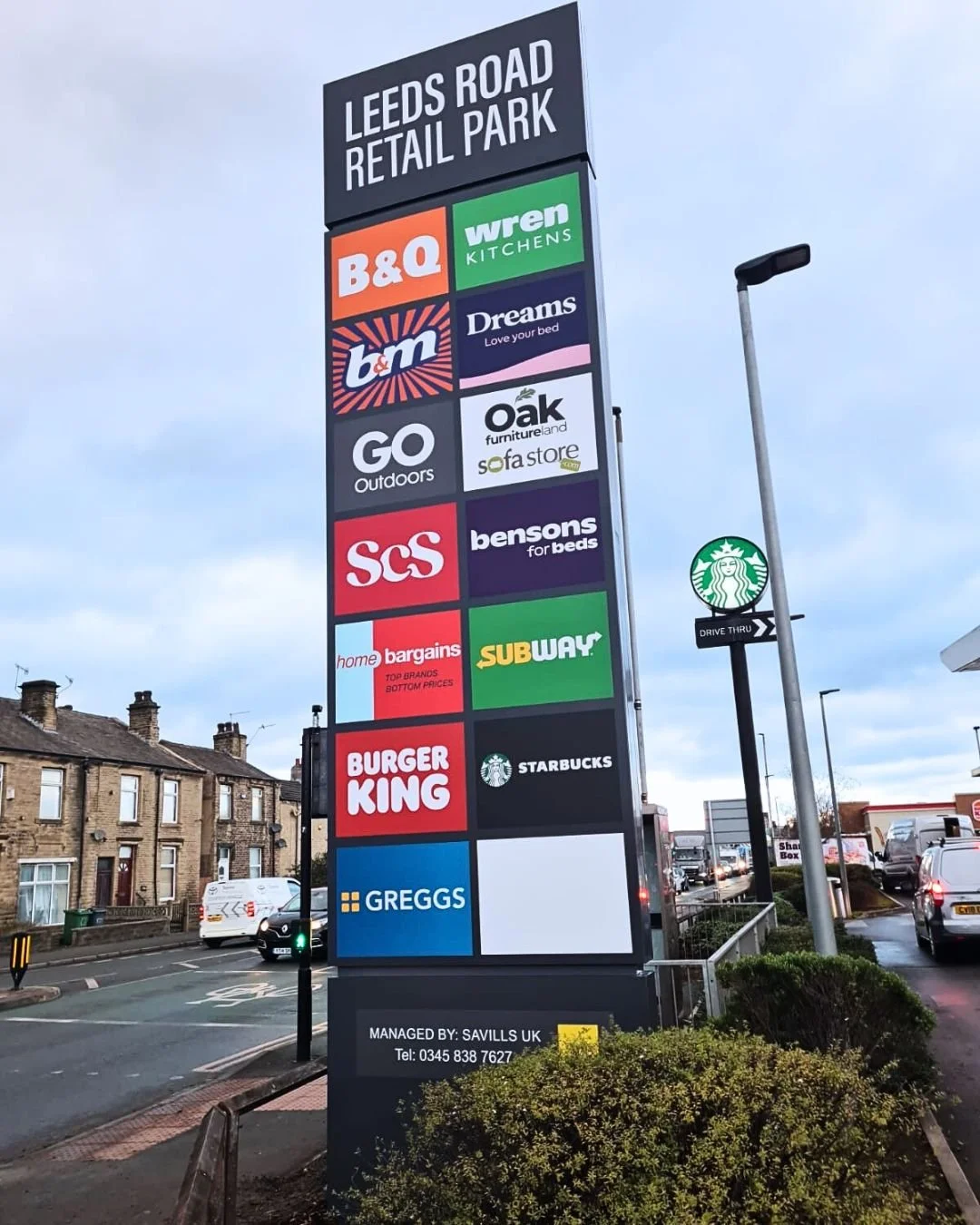 Leeds Road Retail Park, Huddersfield.jpg