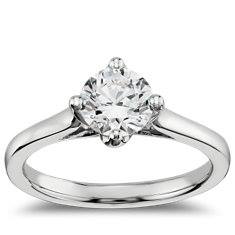 DIAMOND SOLITAIRE RING.jpg